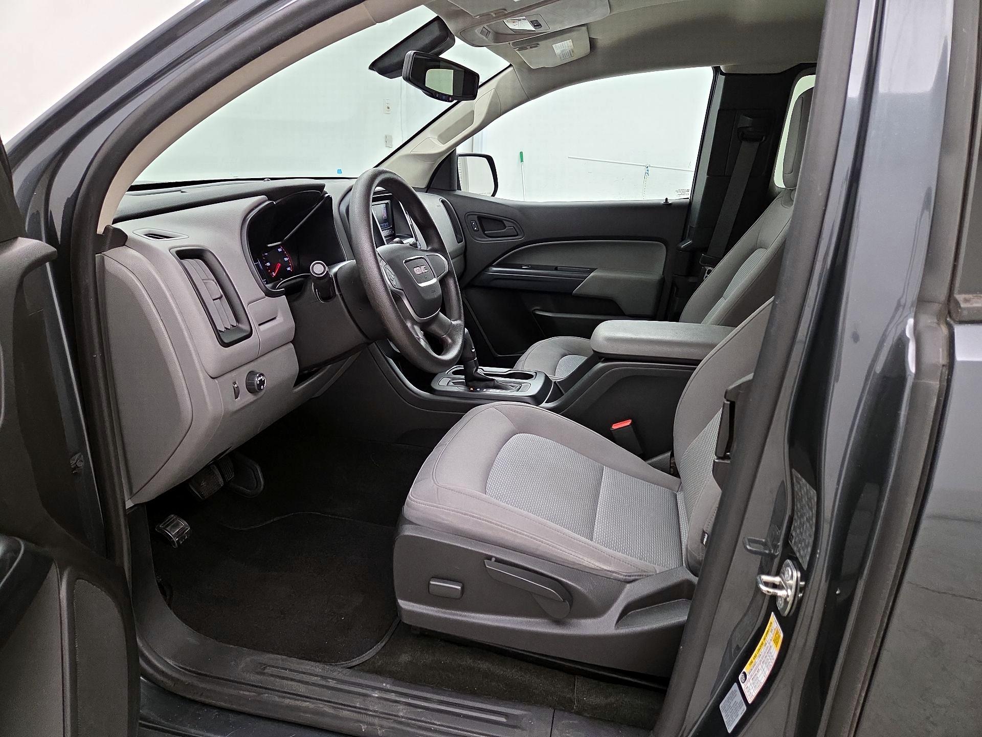 Thumbnail: 2016 GMC Canyon - 11