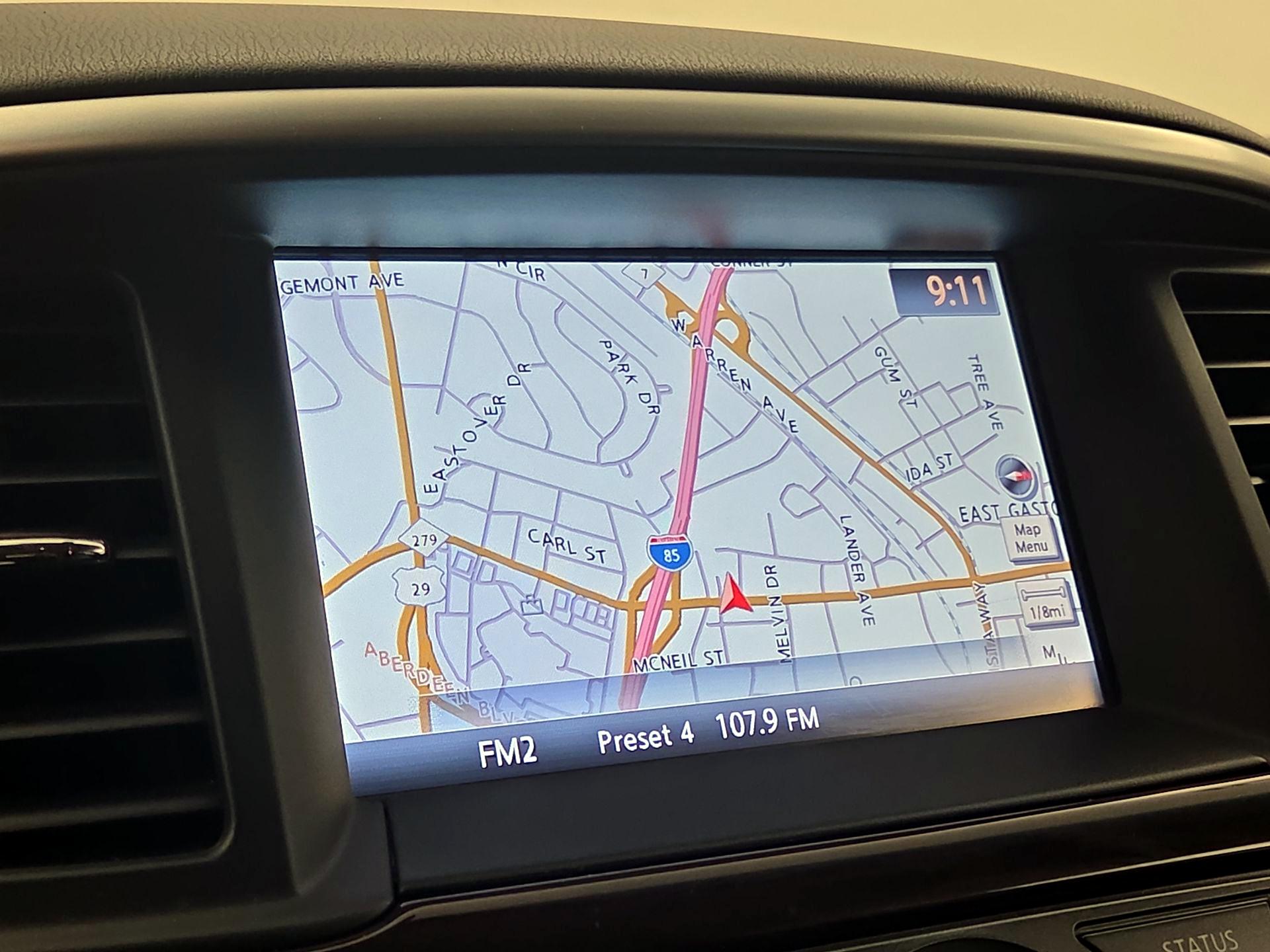 Thumbnail: 2015 Nissan Pathfinder - 14