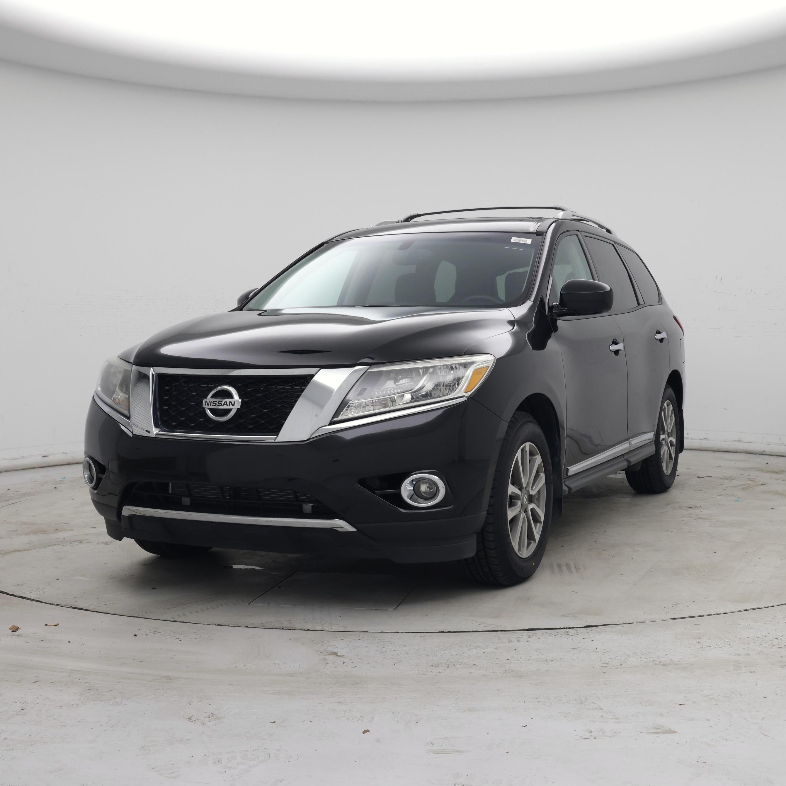Thumbnail: 2015 Nissan Pathfinder - 4