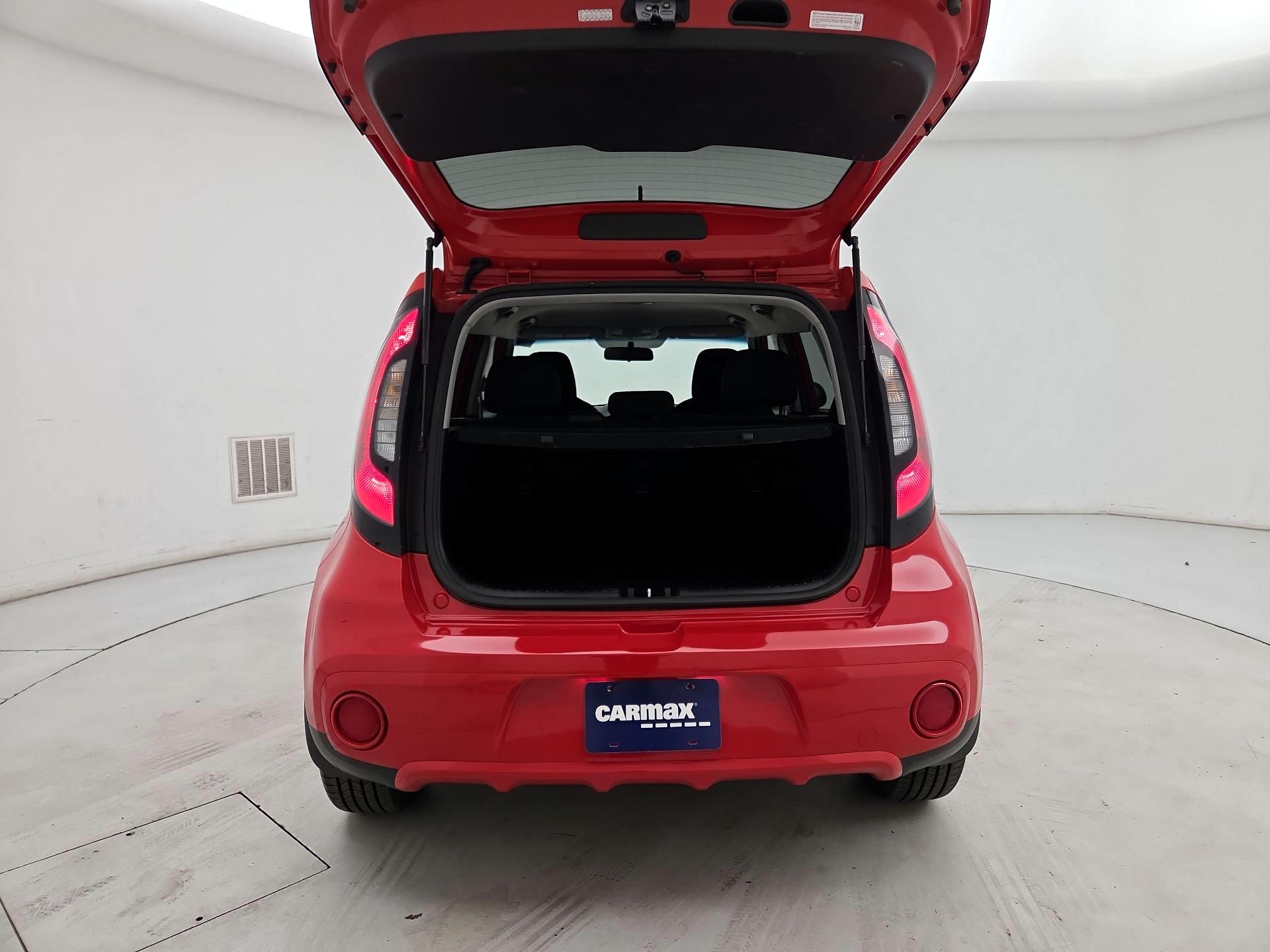 Thumbnail: 2018 Kia Soul - 20