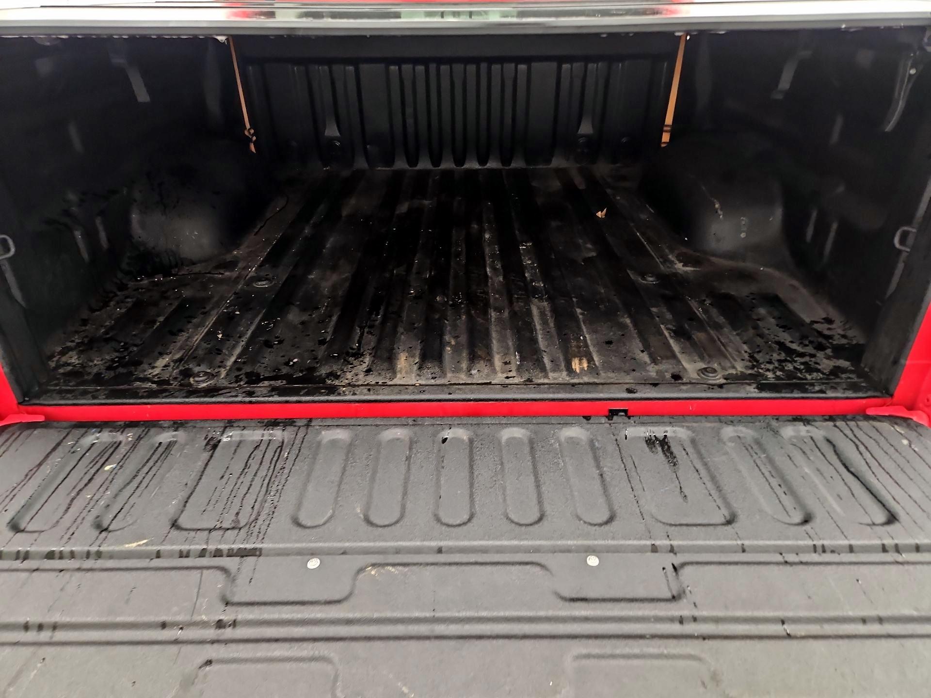 Thumbnail: 2016 Toyota Tundra - 20