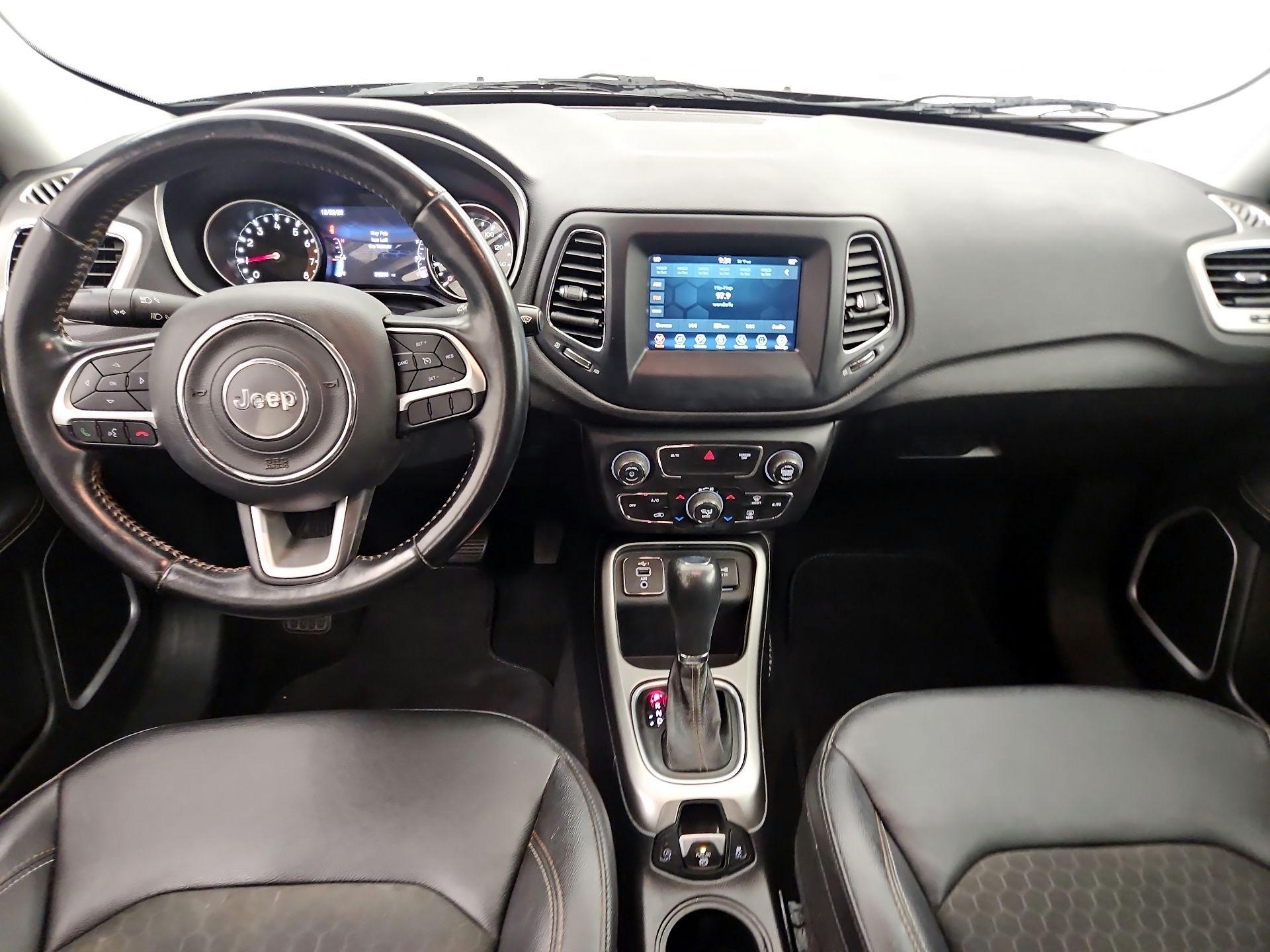 Thumbnail: 2021 Jeep Compass - 9