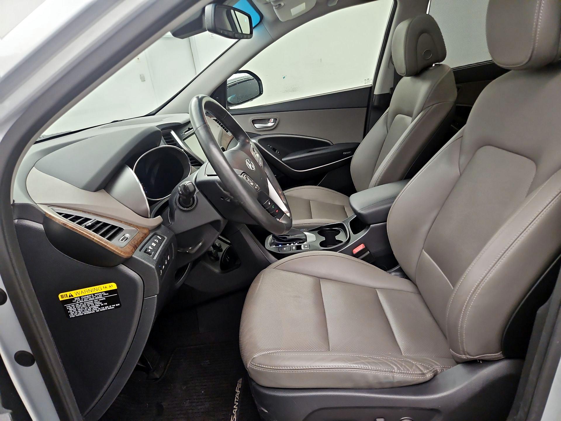 Thumbnail: 2017 Hyundai Santa Fe - 11