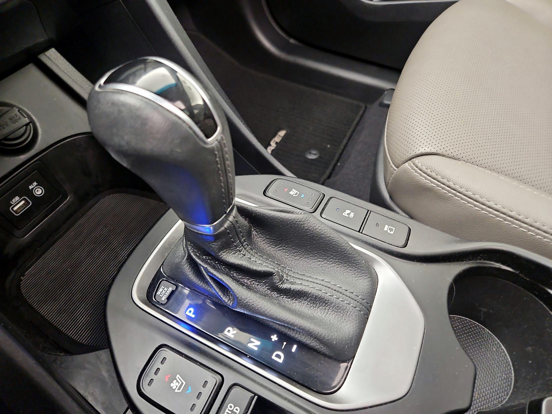 Thumbnail: 2017 Hyundai Santa Fe - 18