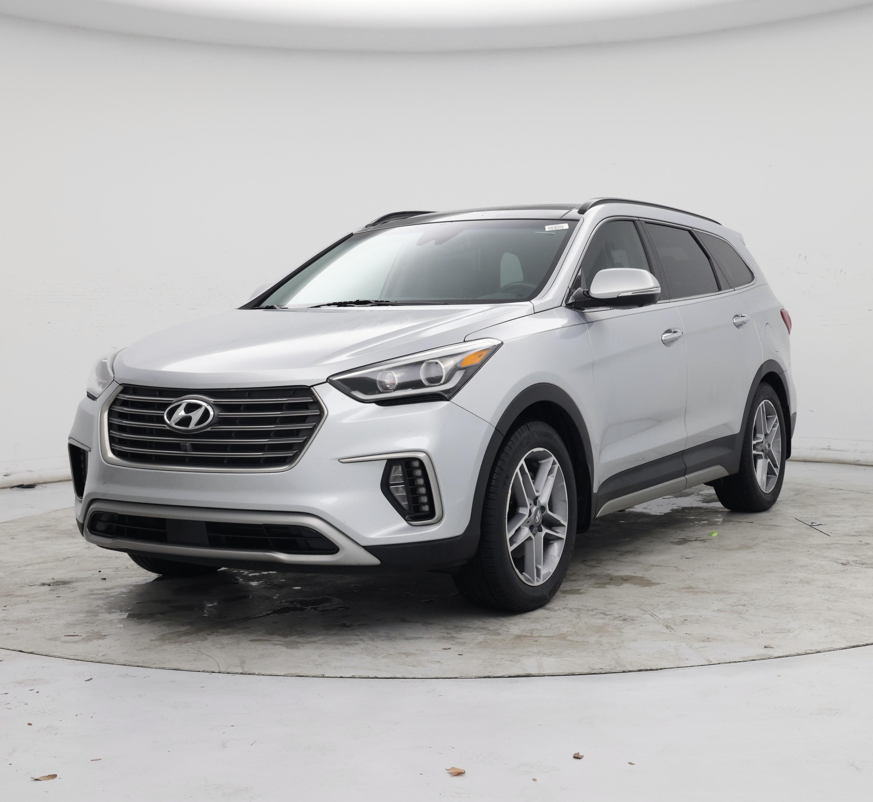 Thumbnail: 2017 Hyundai Santa Fe - 4