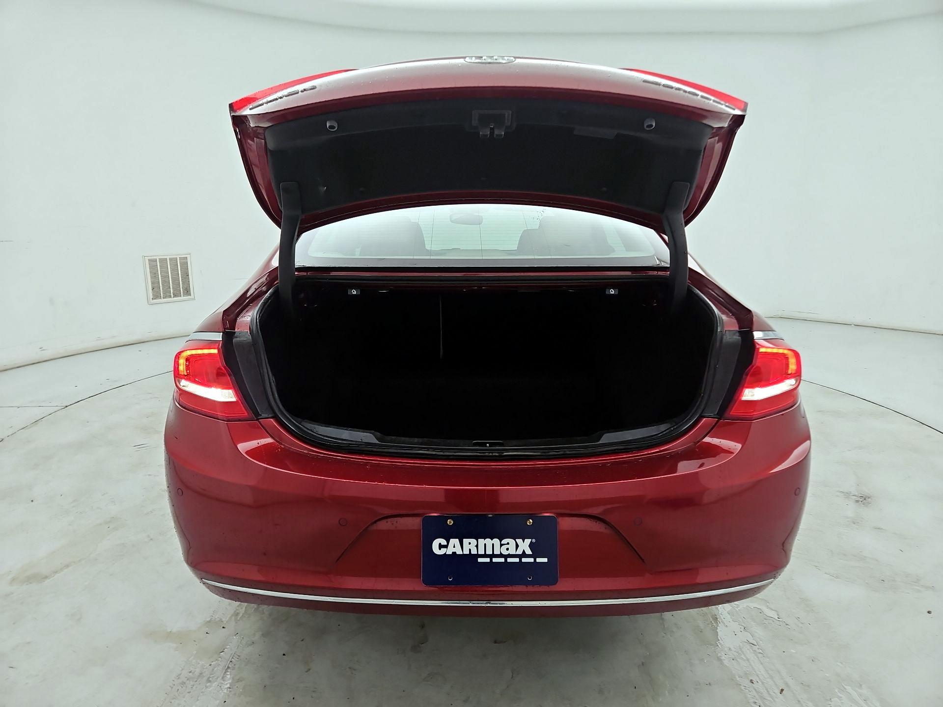 Thumbnail: 2018 Buick LaCrosse - 20