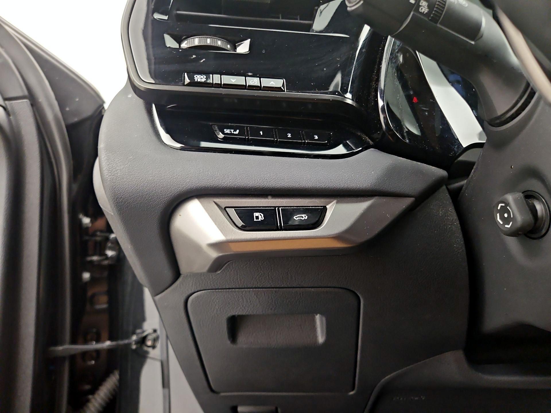 Thumbnail: 2024 Lexus RX - 13