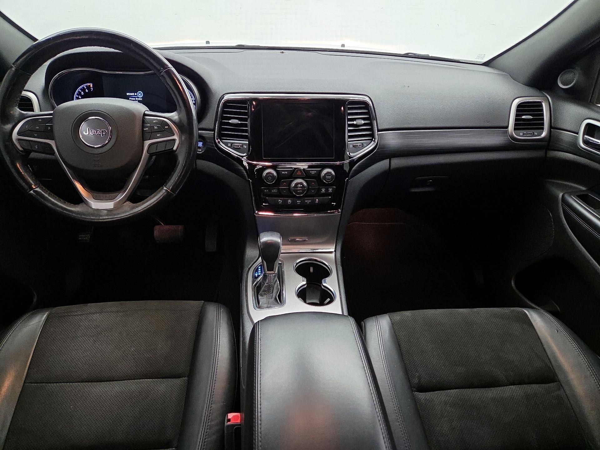 Thumbnail: 2020 Jeep Grand Cherokee - 9