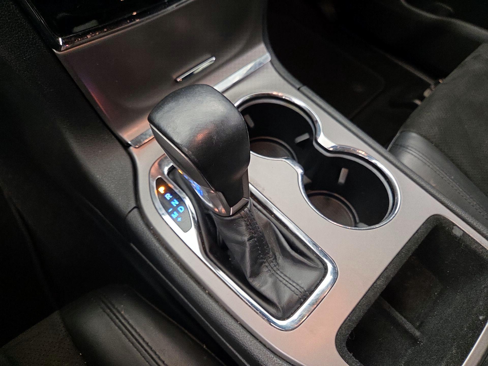 Thumbnail: 2020 Jeep Grand Cherokee - 18