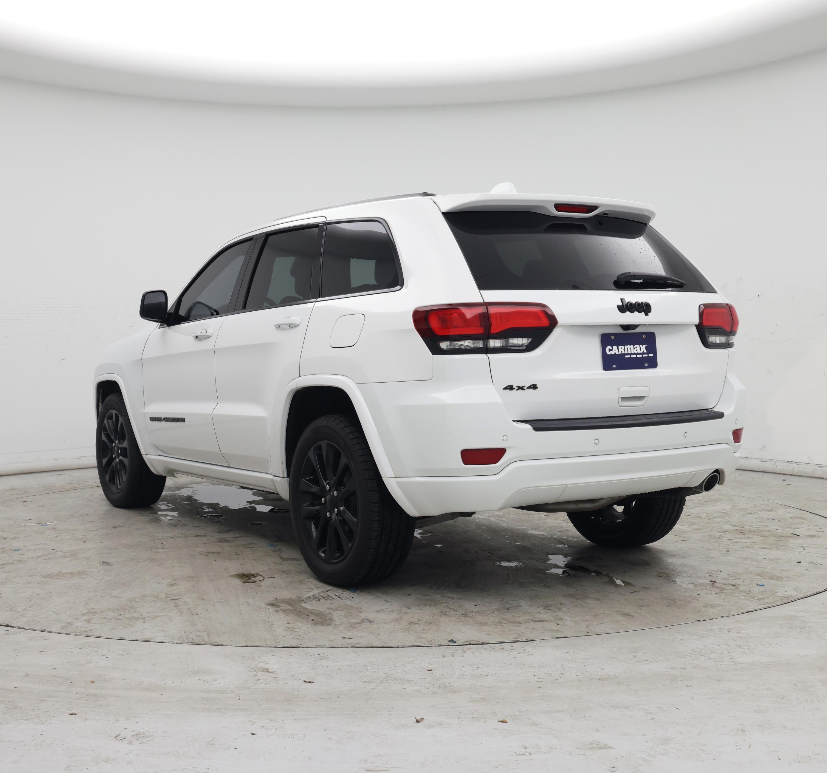 Thumbnail: 2020 Jeep Grand Cherokee - 2