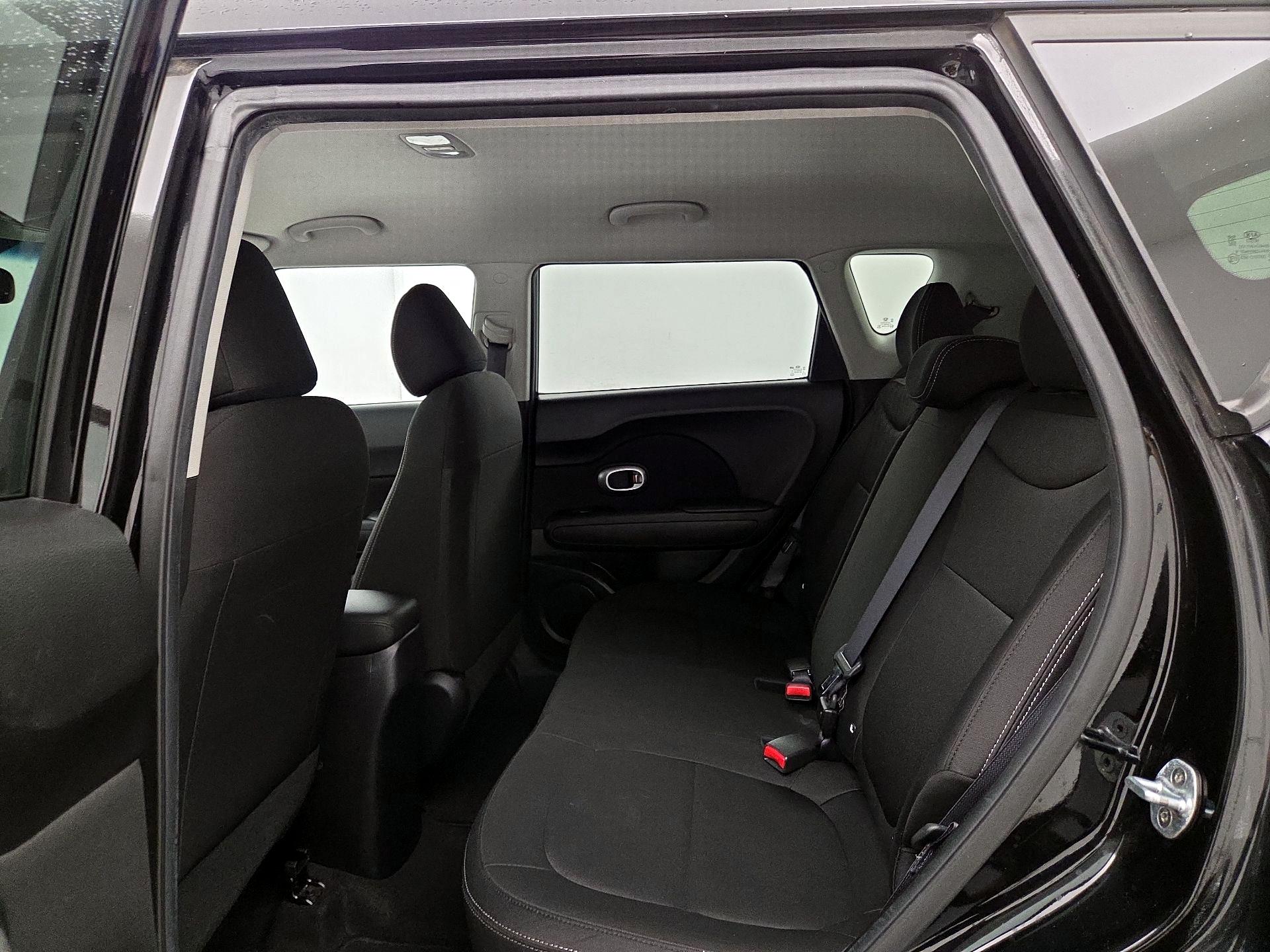 Thumbnail: 2018 Kia Soul - 18