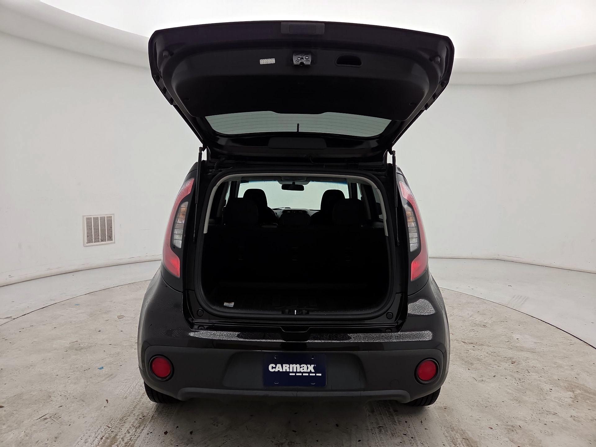 Thumbnail: 2018 Kia Soul - 19