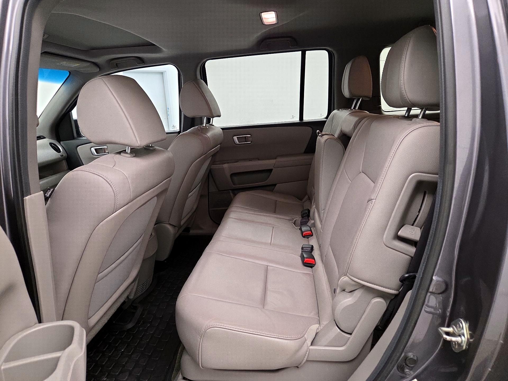 Thumbnail: 2014 Honda Pilot - 20