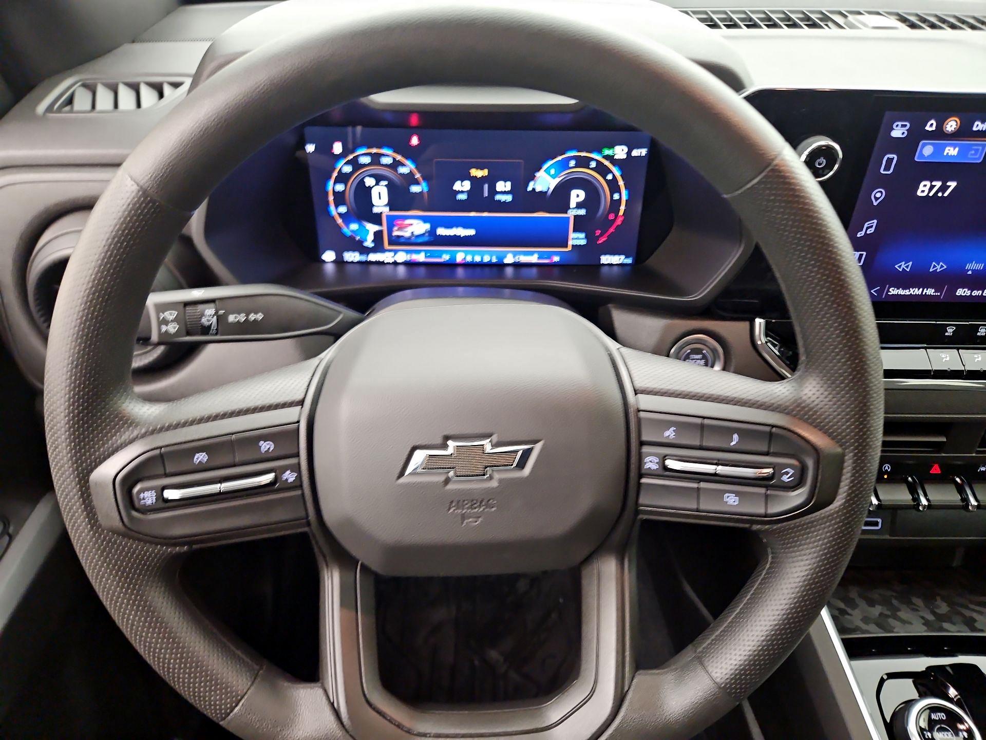 Thumbnail: 2024 Chevrolet Colorado - 10