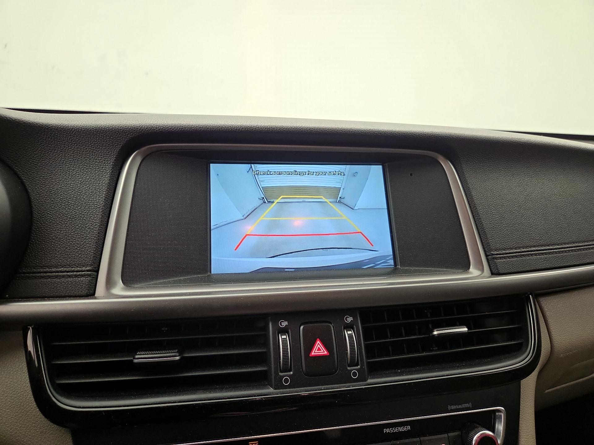 Thumbnail: 2018 Kia Optima - 14