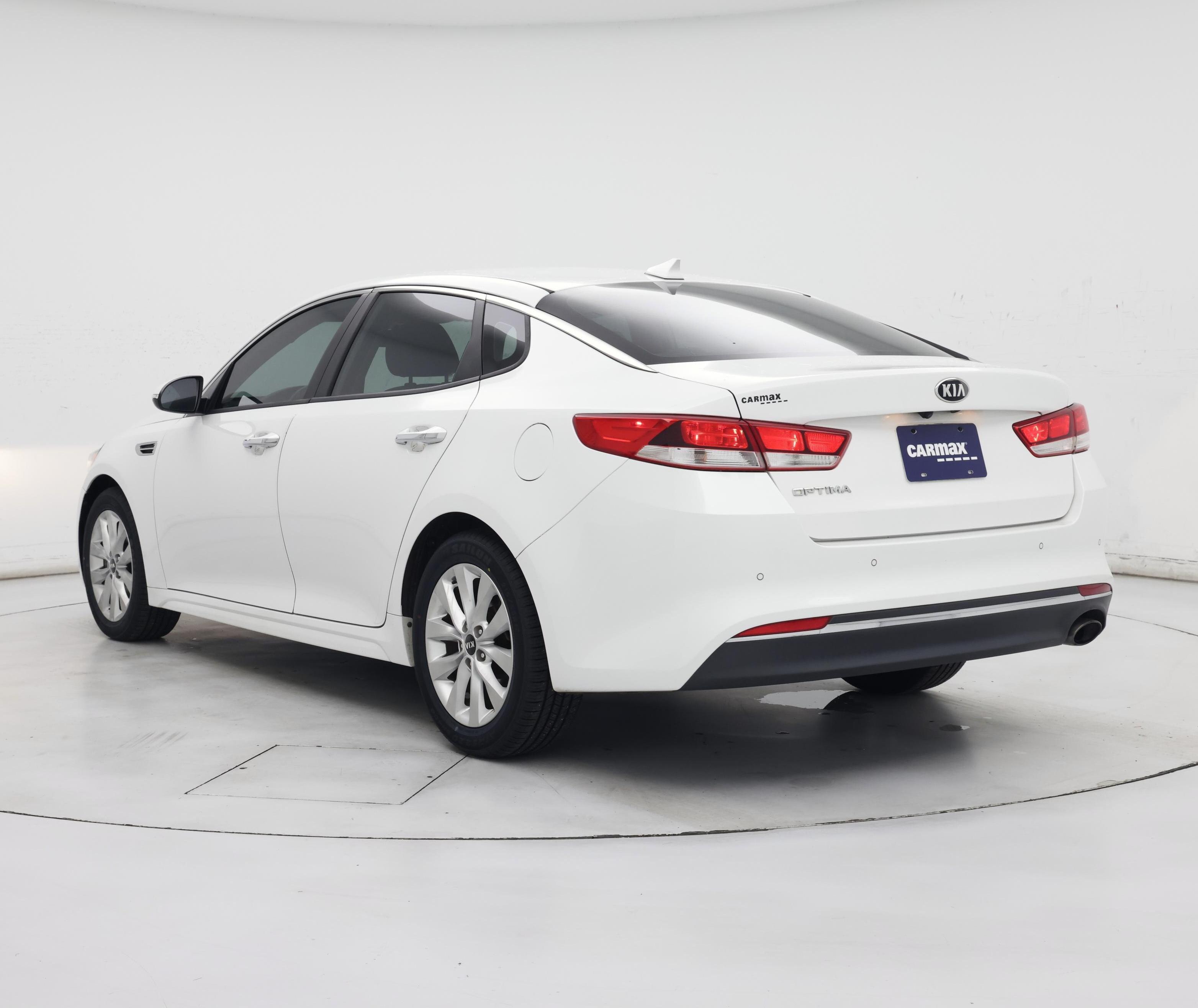 Thumbnail: 2018 Kia Optima - 2