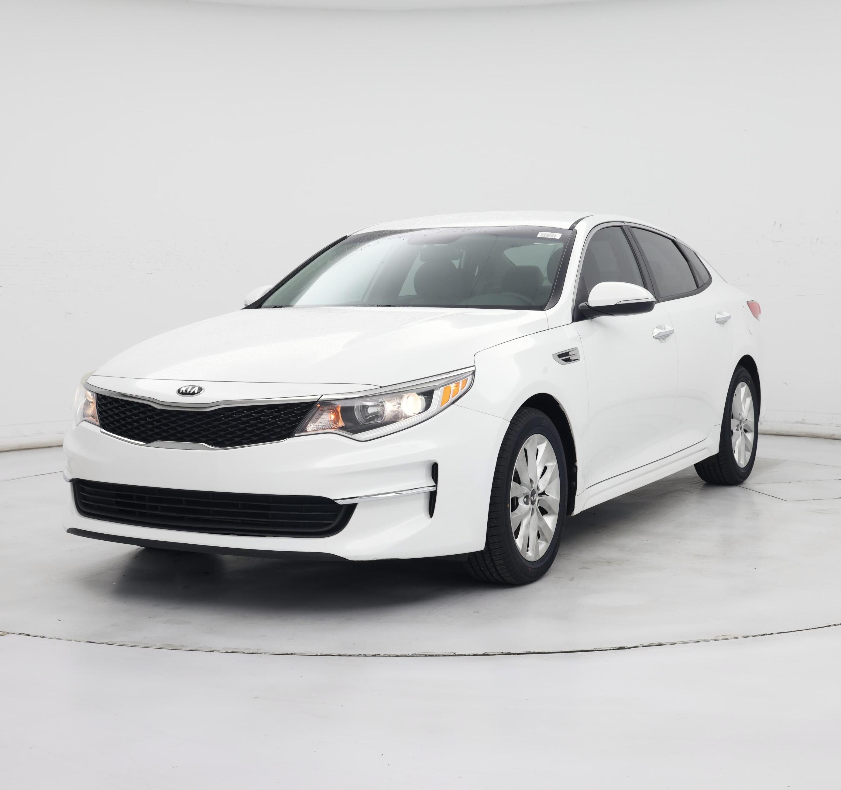 Thumbnail: 2018 Kia Optima - 4