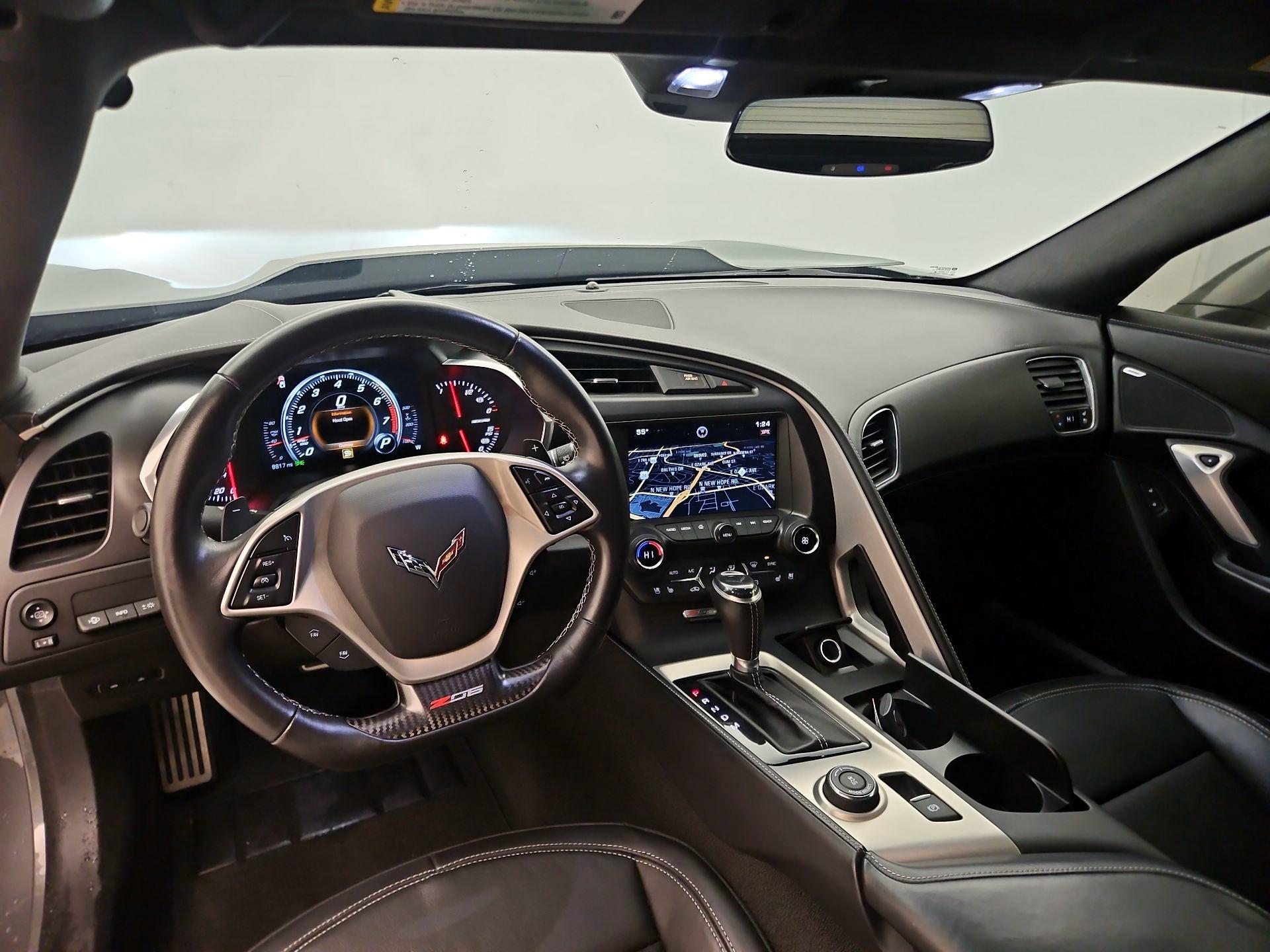 Thumbnail: 2015 Chevrolet Corvette - 9