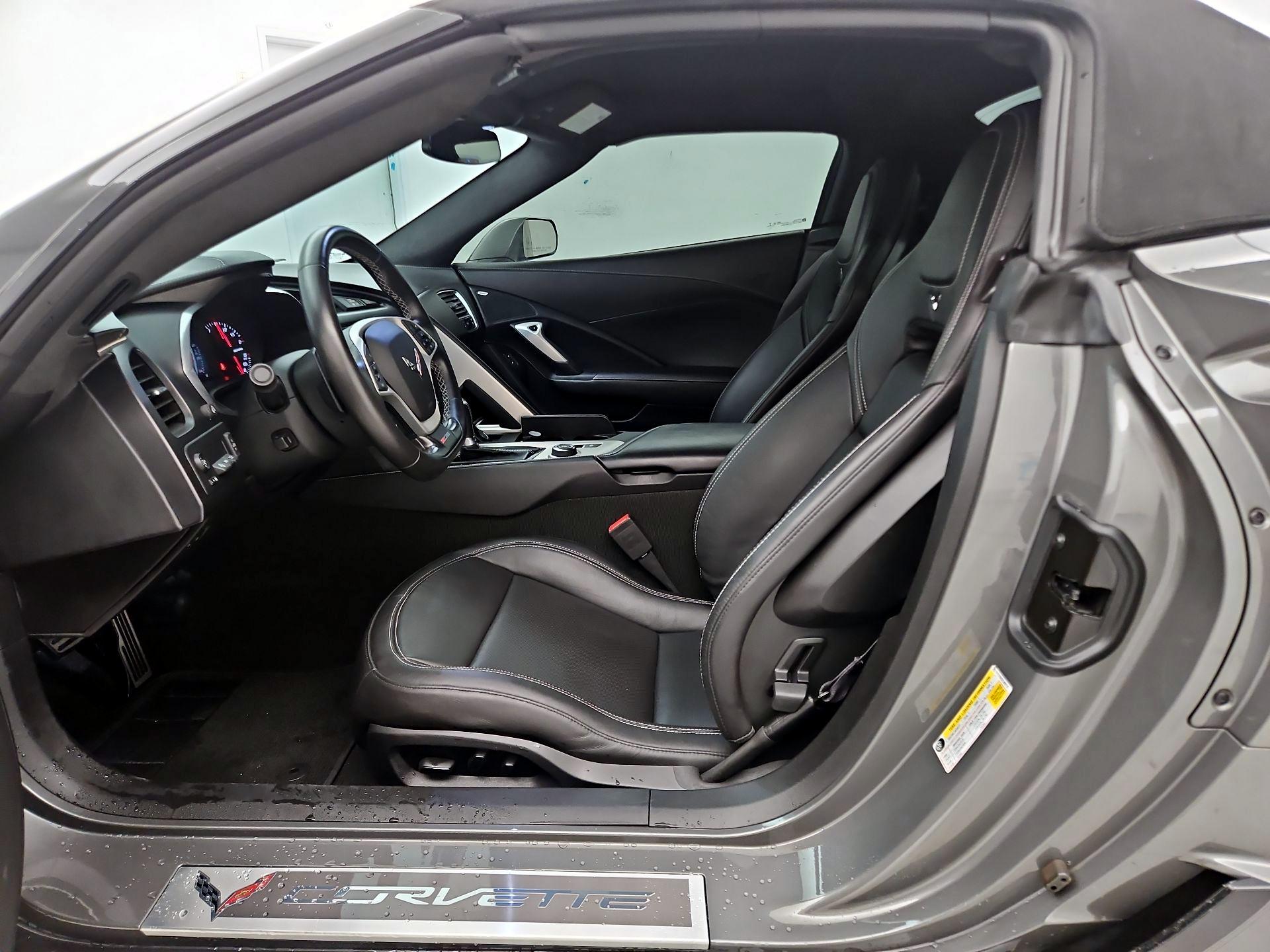 Thumbnail: 2015 Chevrolet Corvette - 11