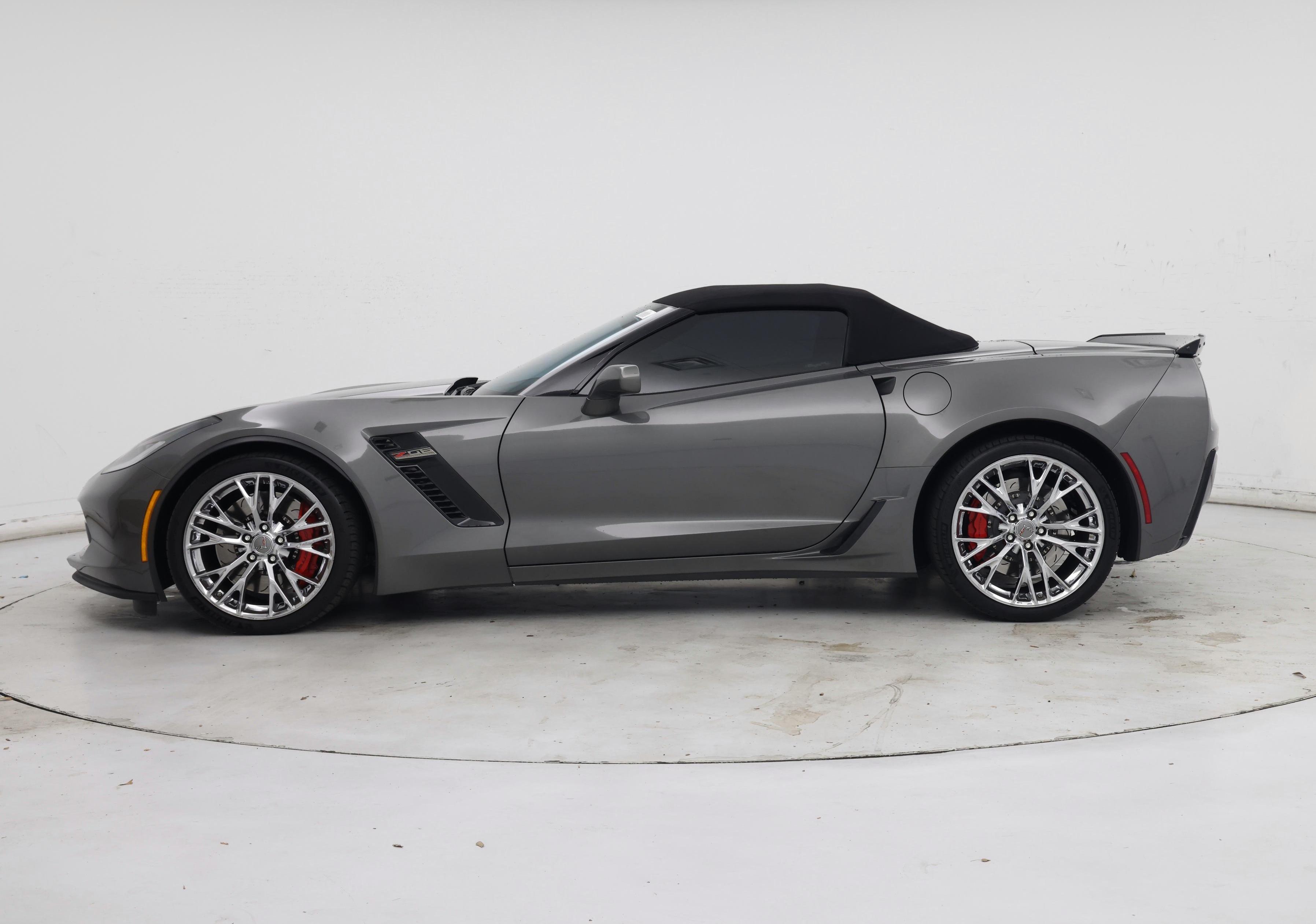 Thumbnail: 2015 Chevrolet Corvette - 3