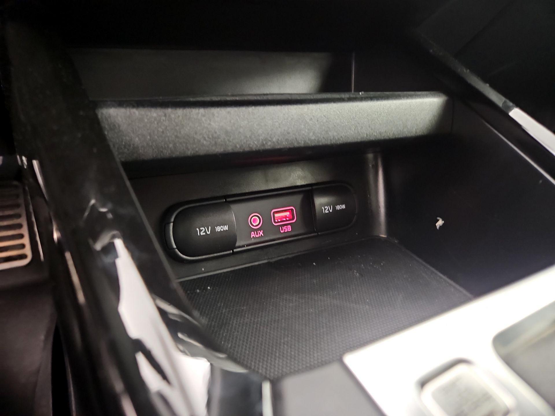 Thumbnail: 2021 Kia Forte - 18