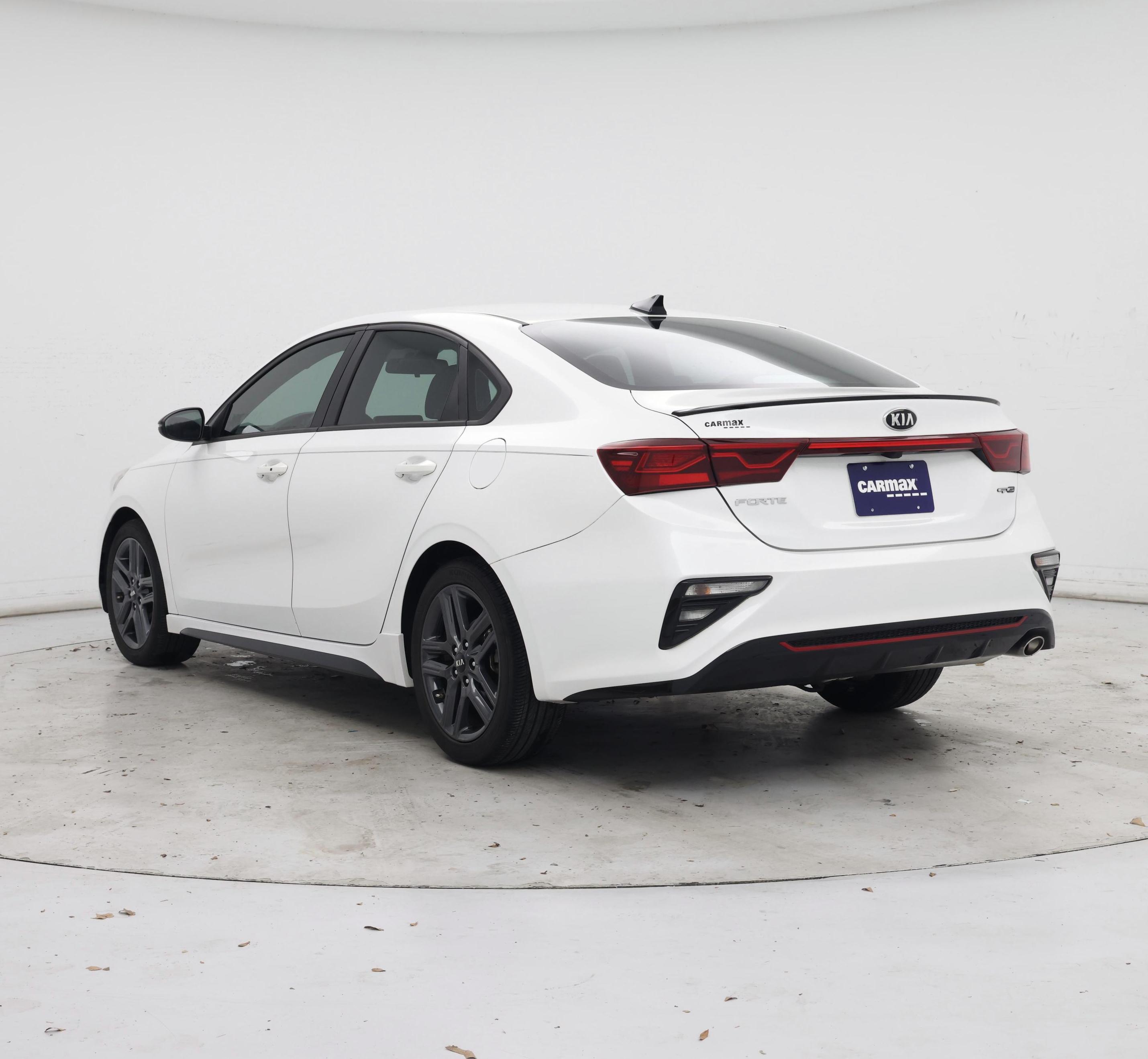 Thumbnail: 2021 Kia Forte - 2