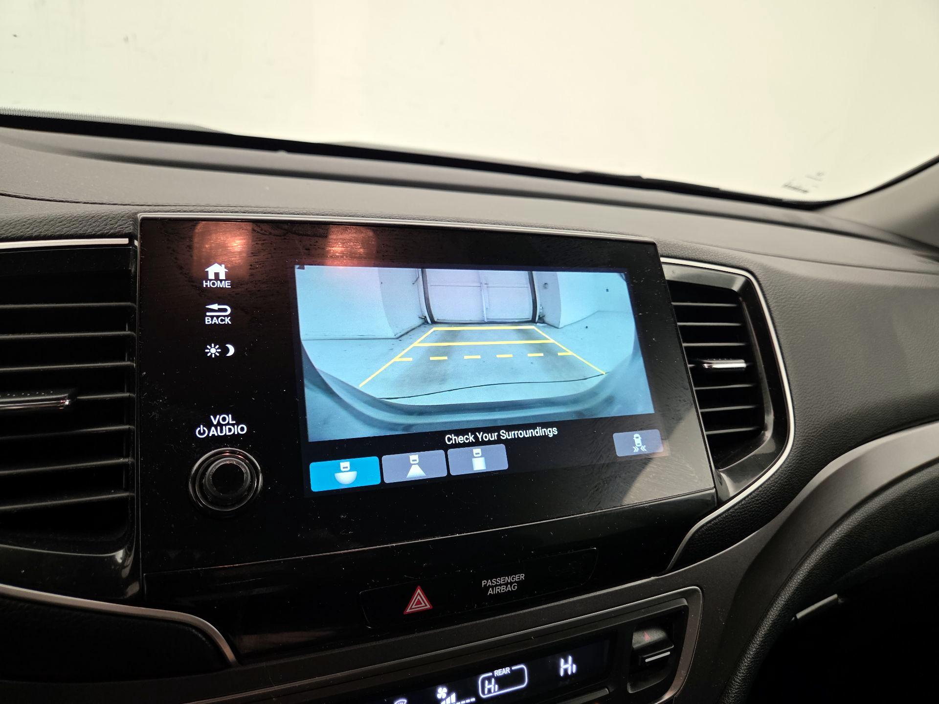 Thumbnail: 2020 Honda Pilot - 14