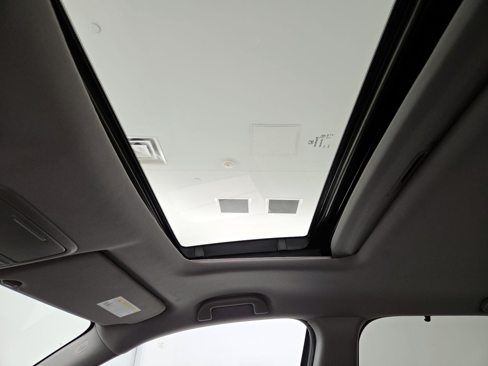 Thumbnail: 2020 Honda Pilot - 19