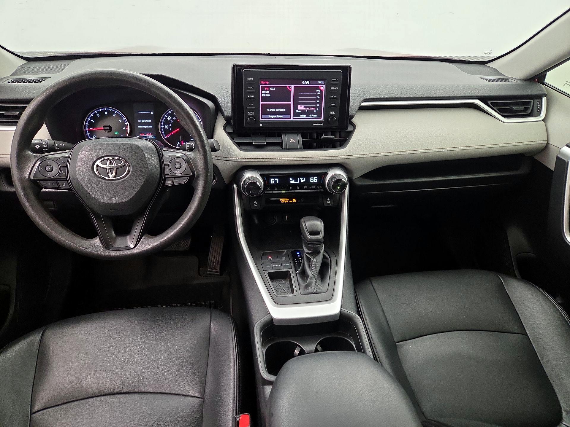 Thumbnail: 2020 Toyota RAV4 - 9