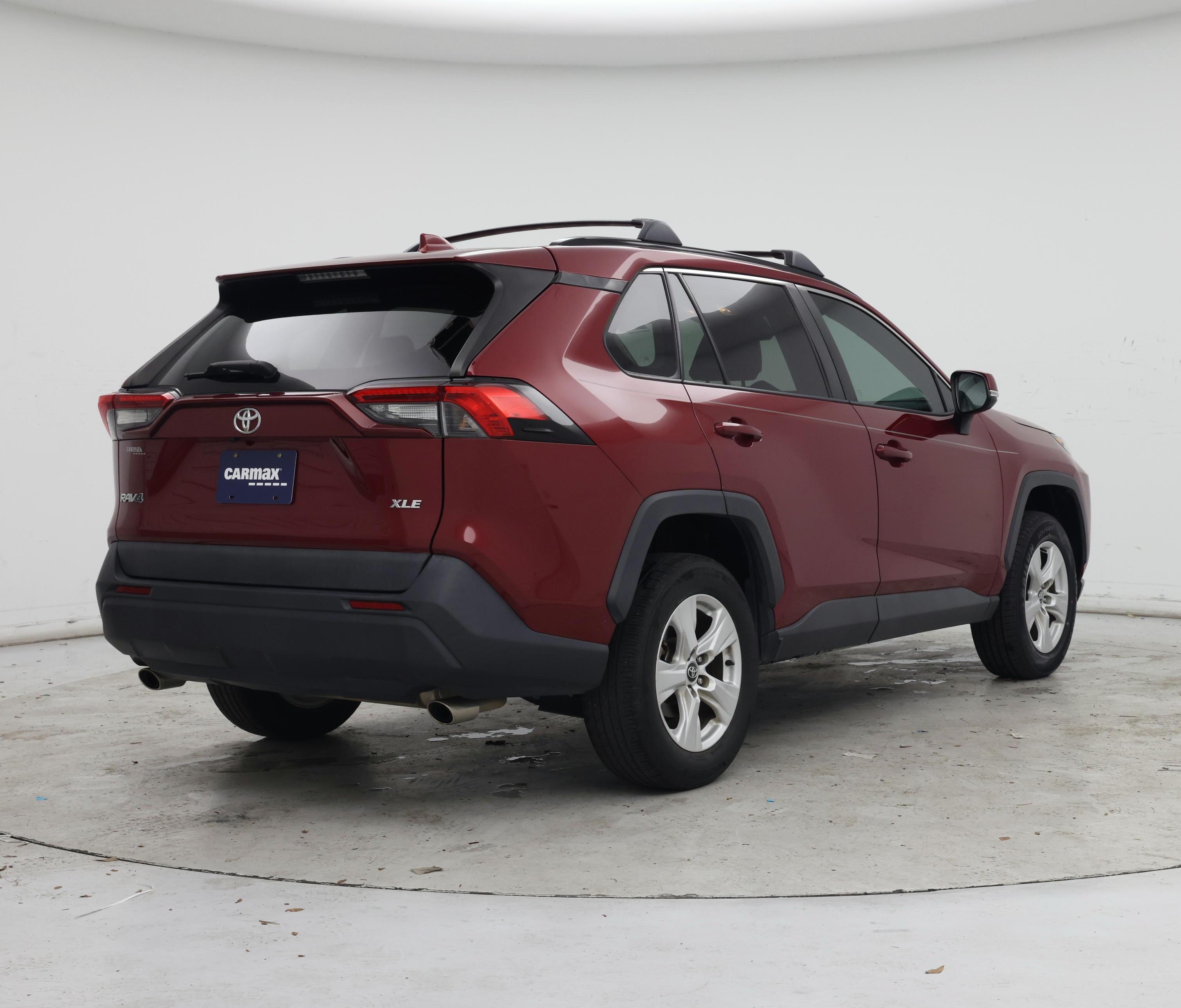 Thumbnail: 2020 Toyota RAV4 - 8