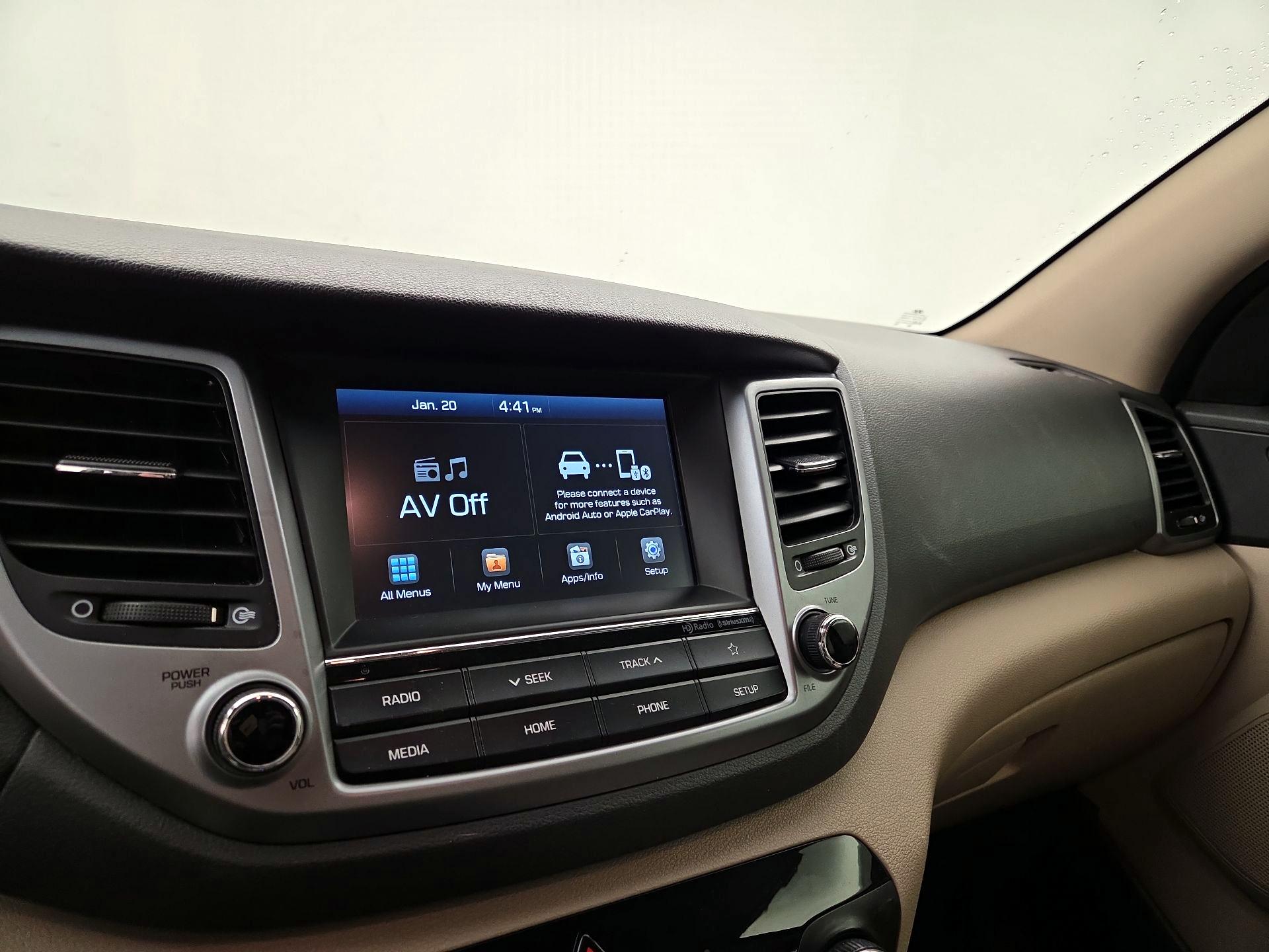 Thumbnail: 2018 Hyundai Tucson - 15