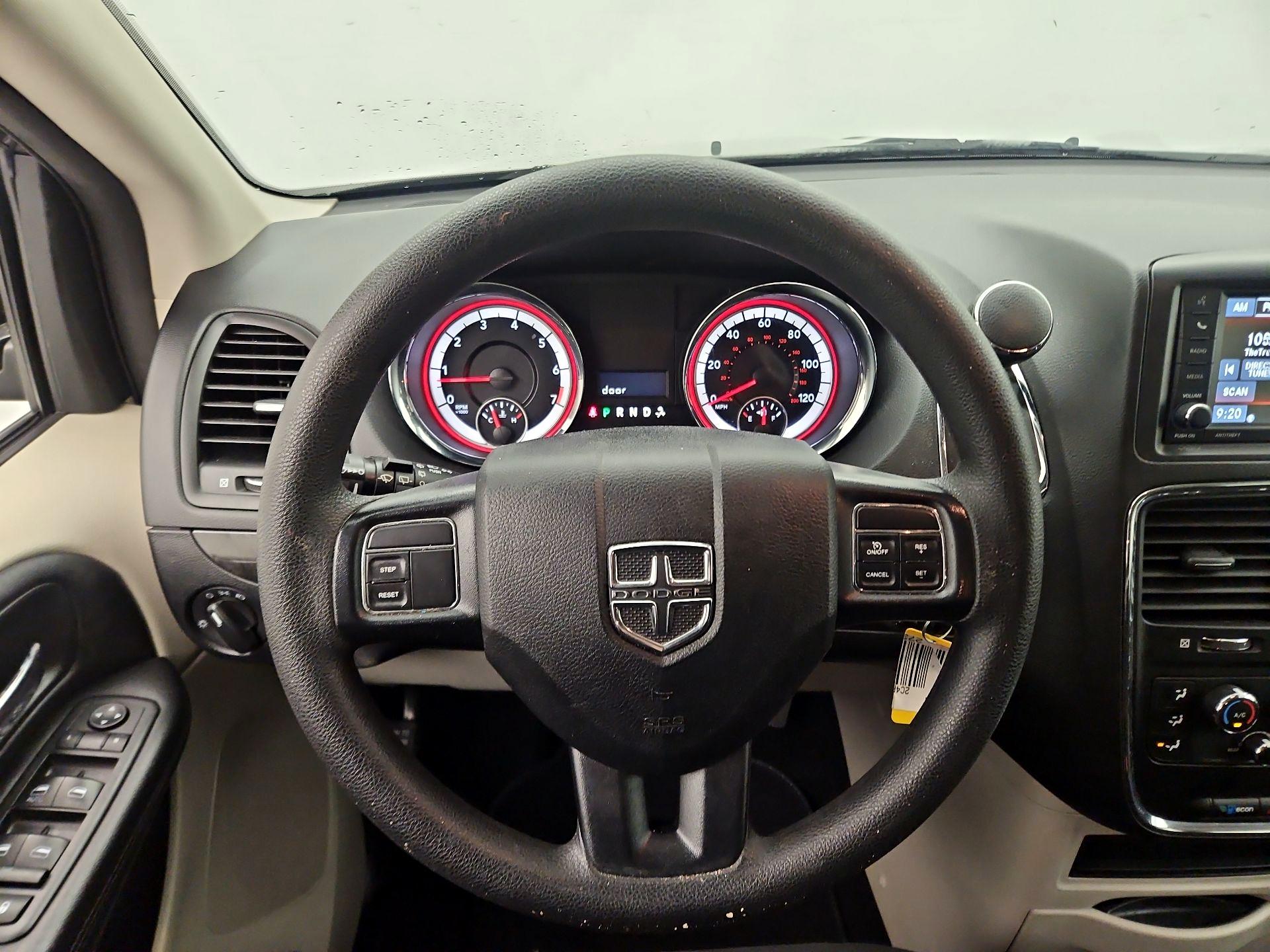 Thumbnail: 2019 Dodge Grand Caravan - 10