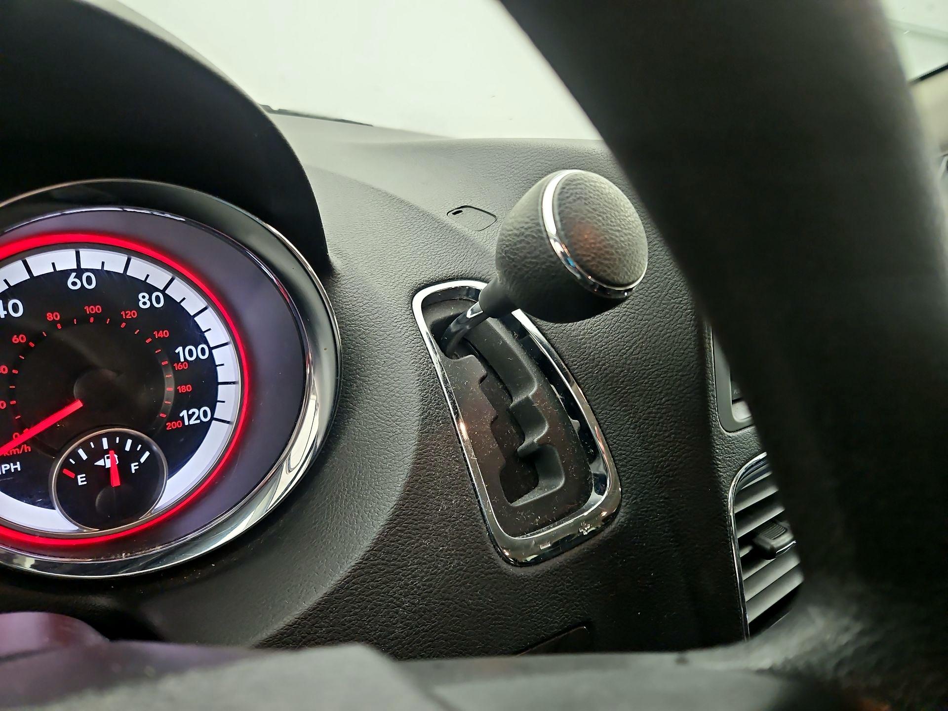 Thumbnail: 2019 Dodge Grand Caravan - 17