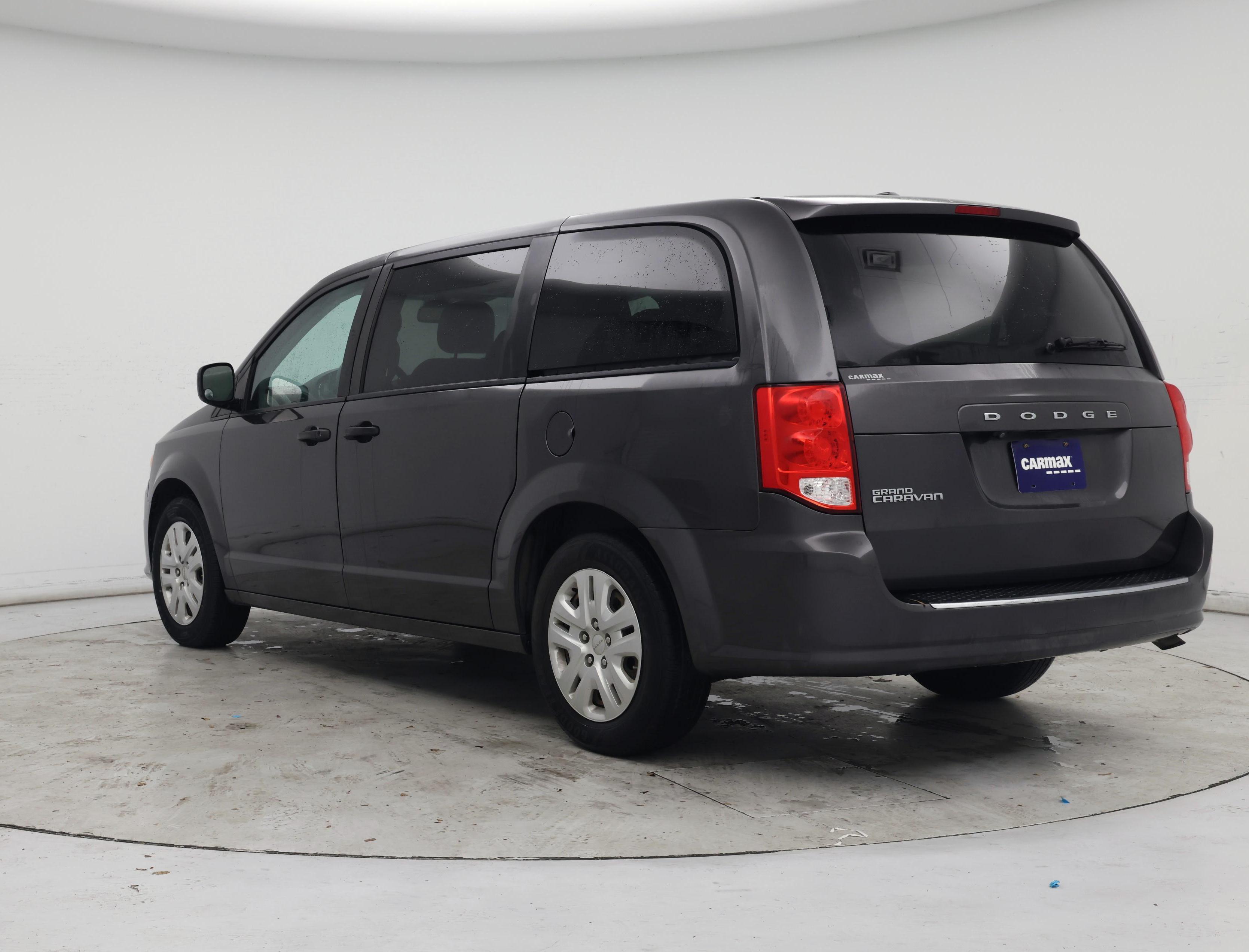 Thumbnail: 2019 Dodge Grand Caravan - 2