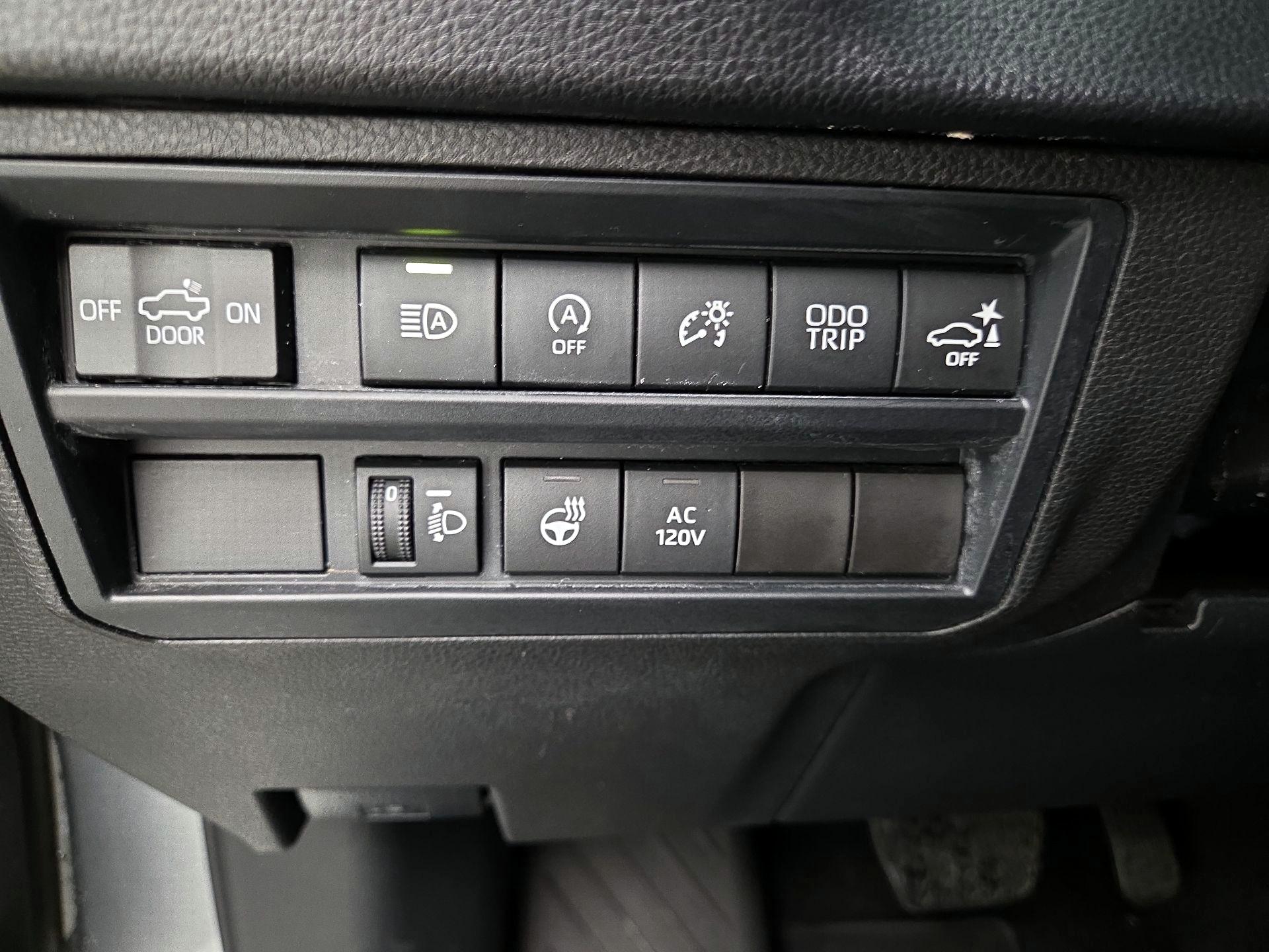 Thumbnail: 2022 Toyota Tundra - 13