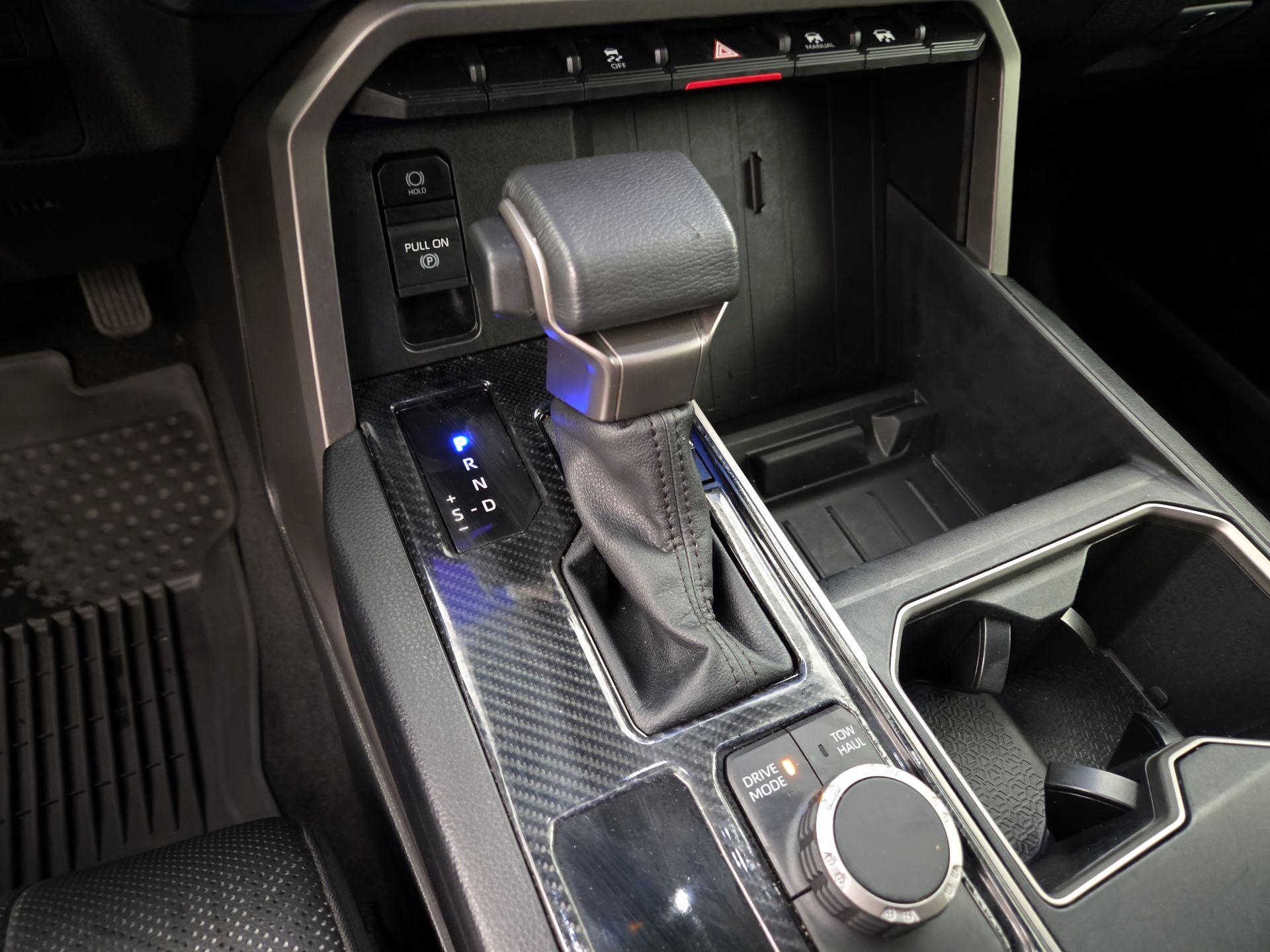 Thumbnail: 2022 Toyota Tundra - 17