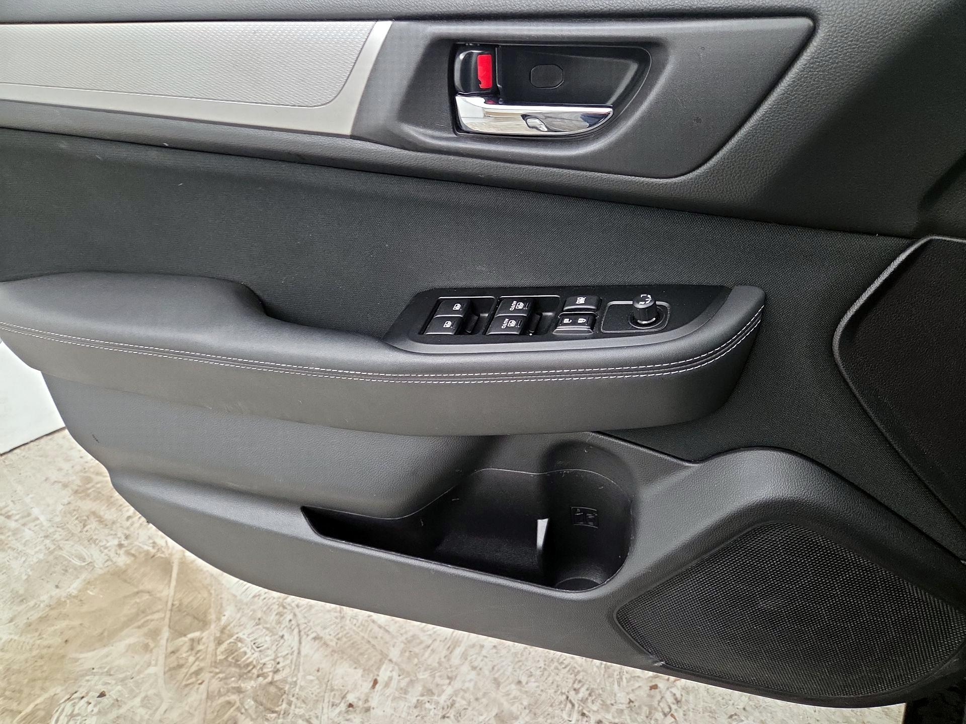 Thumbnail: 2019 Subaru Outback - 12