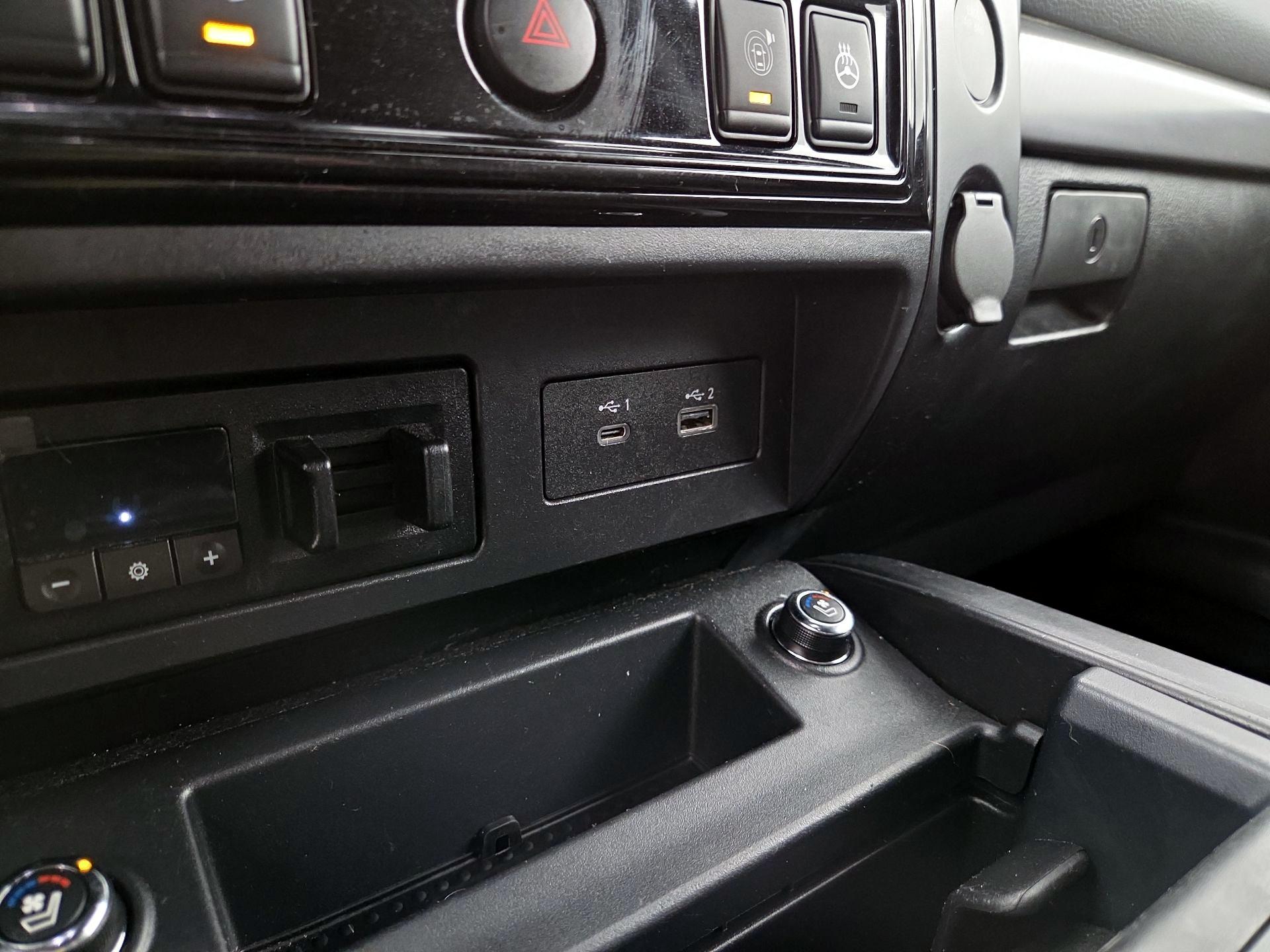 Thumbnail: 2021 Nissan Titan - 19