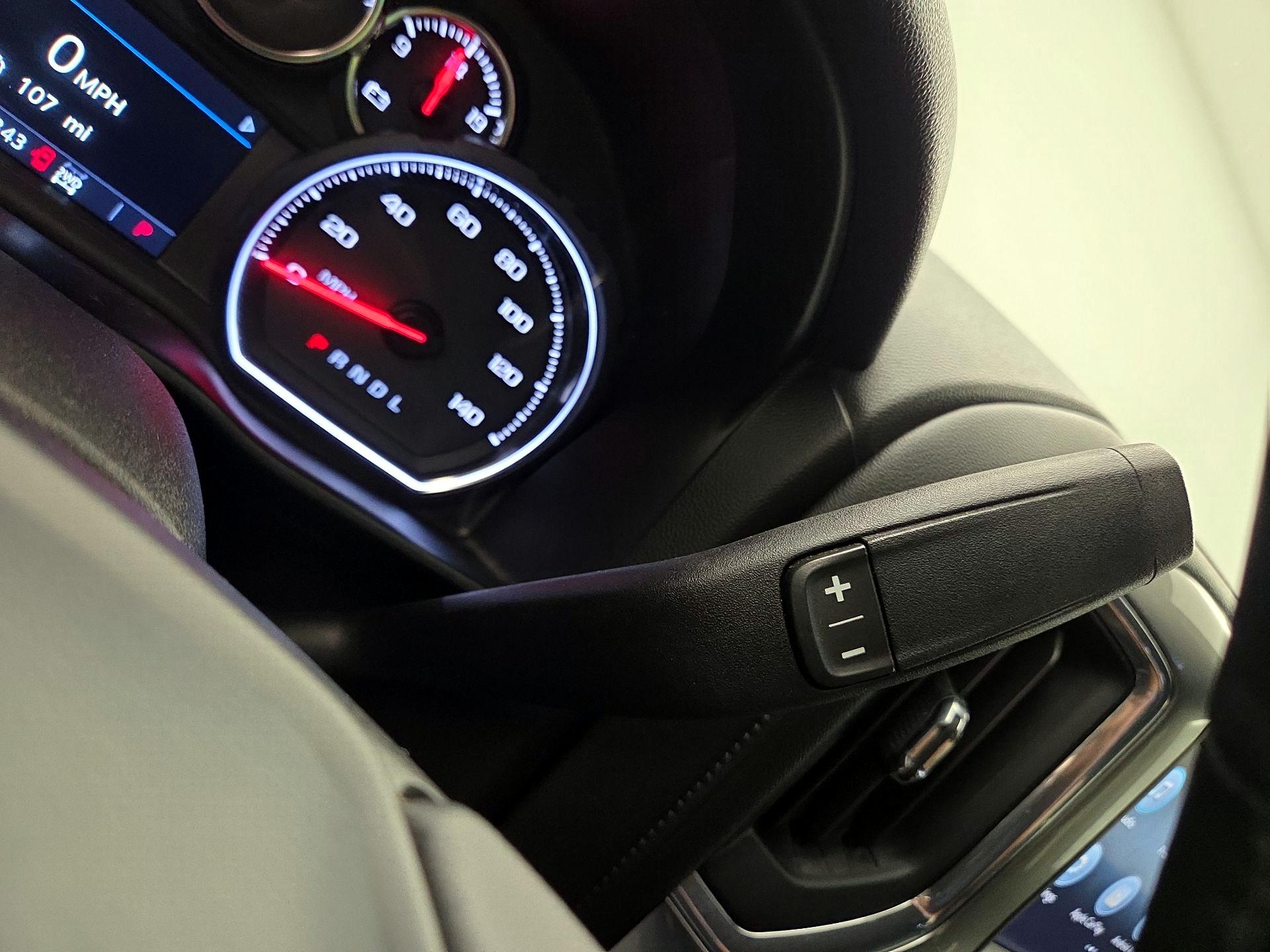 Thumbnail: 2019 Chevrolet Silverado 1500 - 17