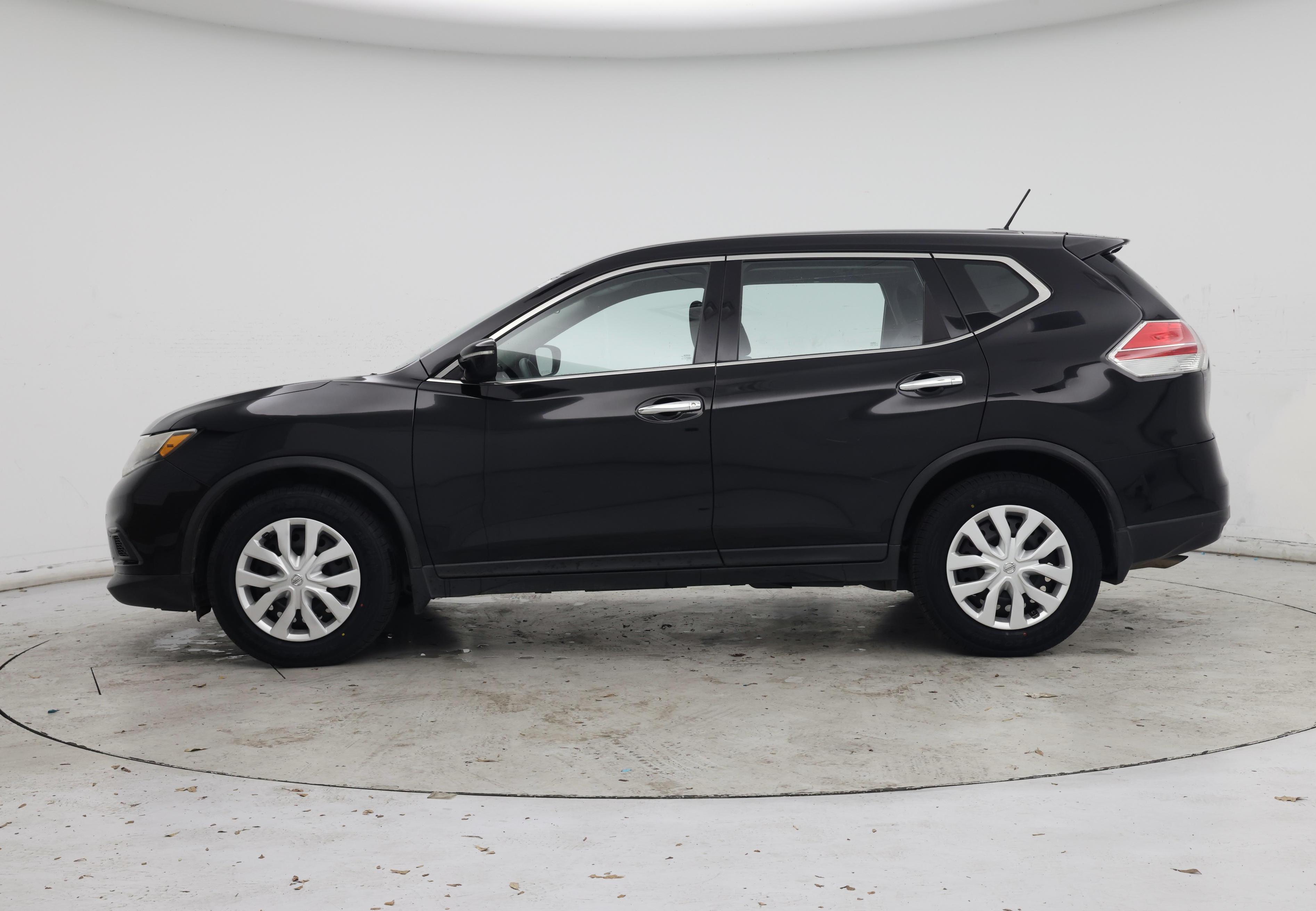 Thumbnail: 2015 Nissan Rogue - 3