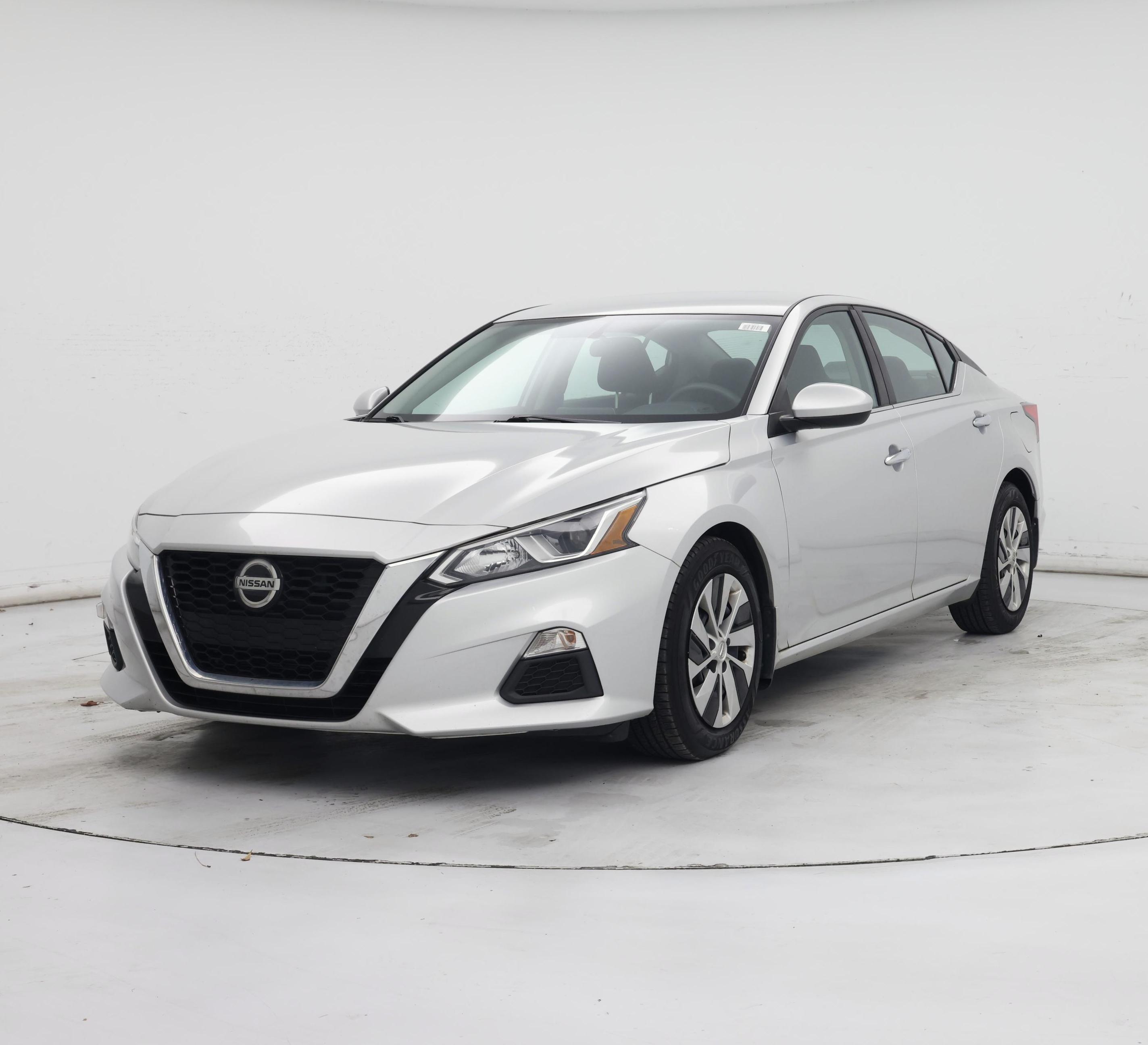 Thumbnail: 2019 Nissan Altima - 4
