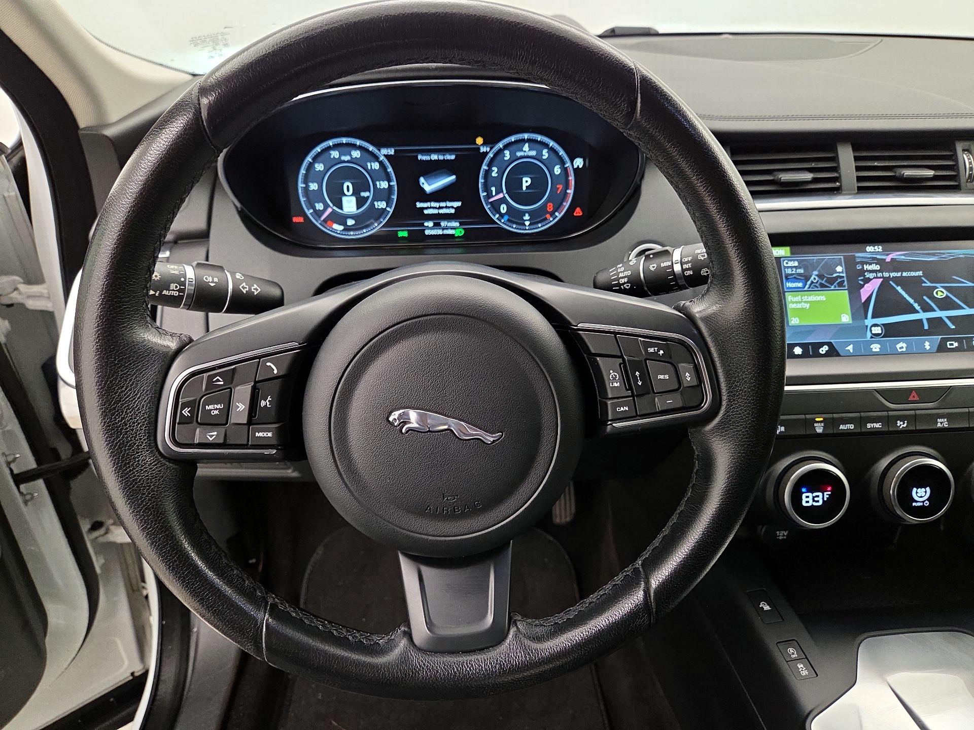 Thumbnail: 2019 Jaguar E-Pace - 10