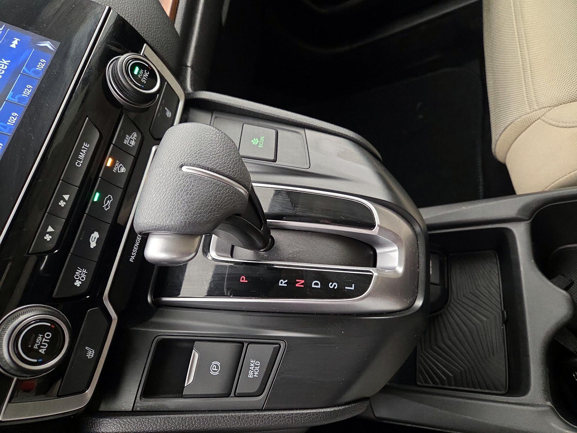 Thumbnail: 2018 Honda CR-V - 17