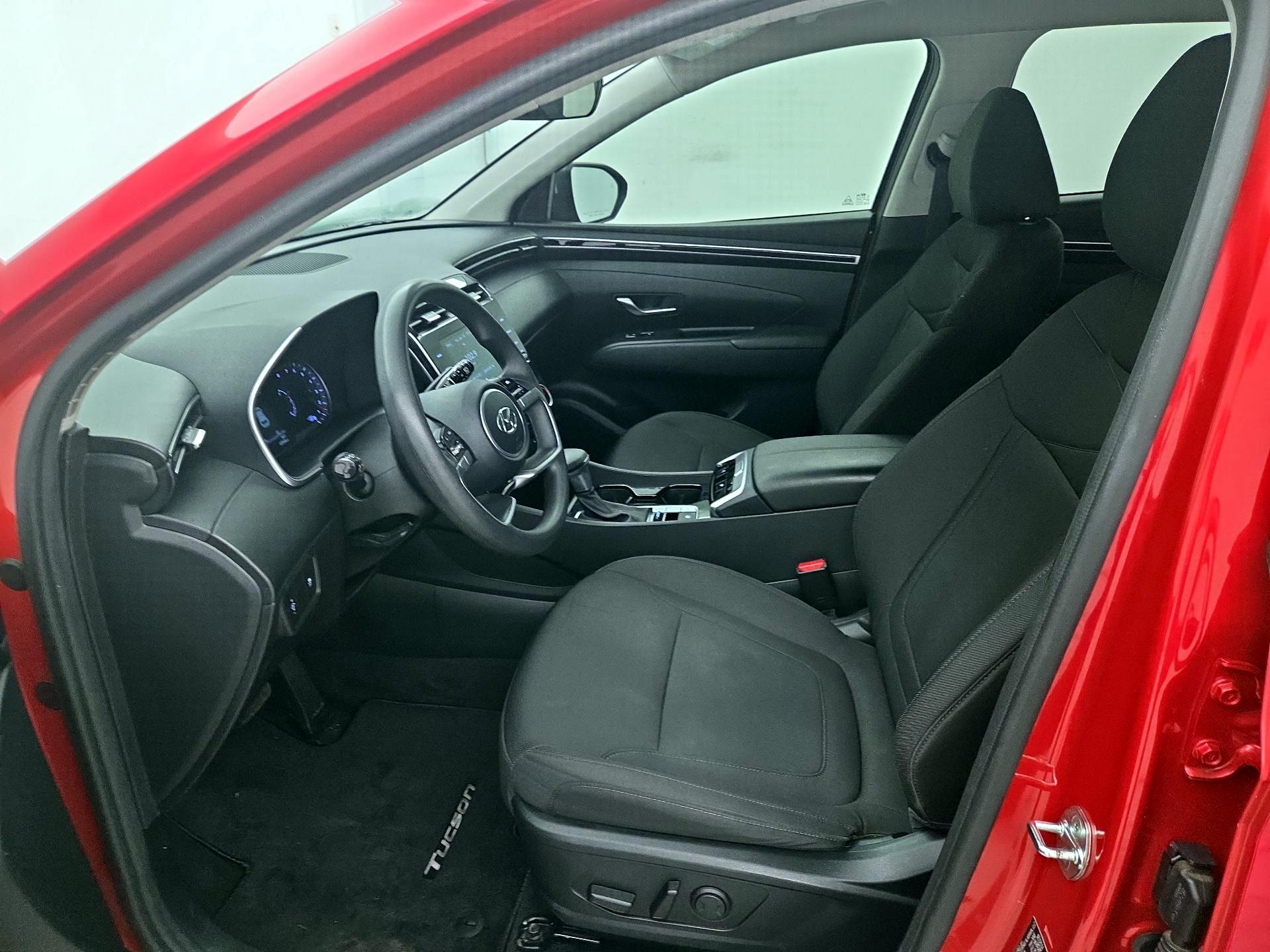 Thumbnail: 2022 Hyundai Tucson - 11