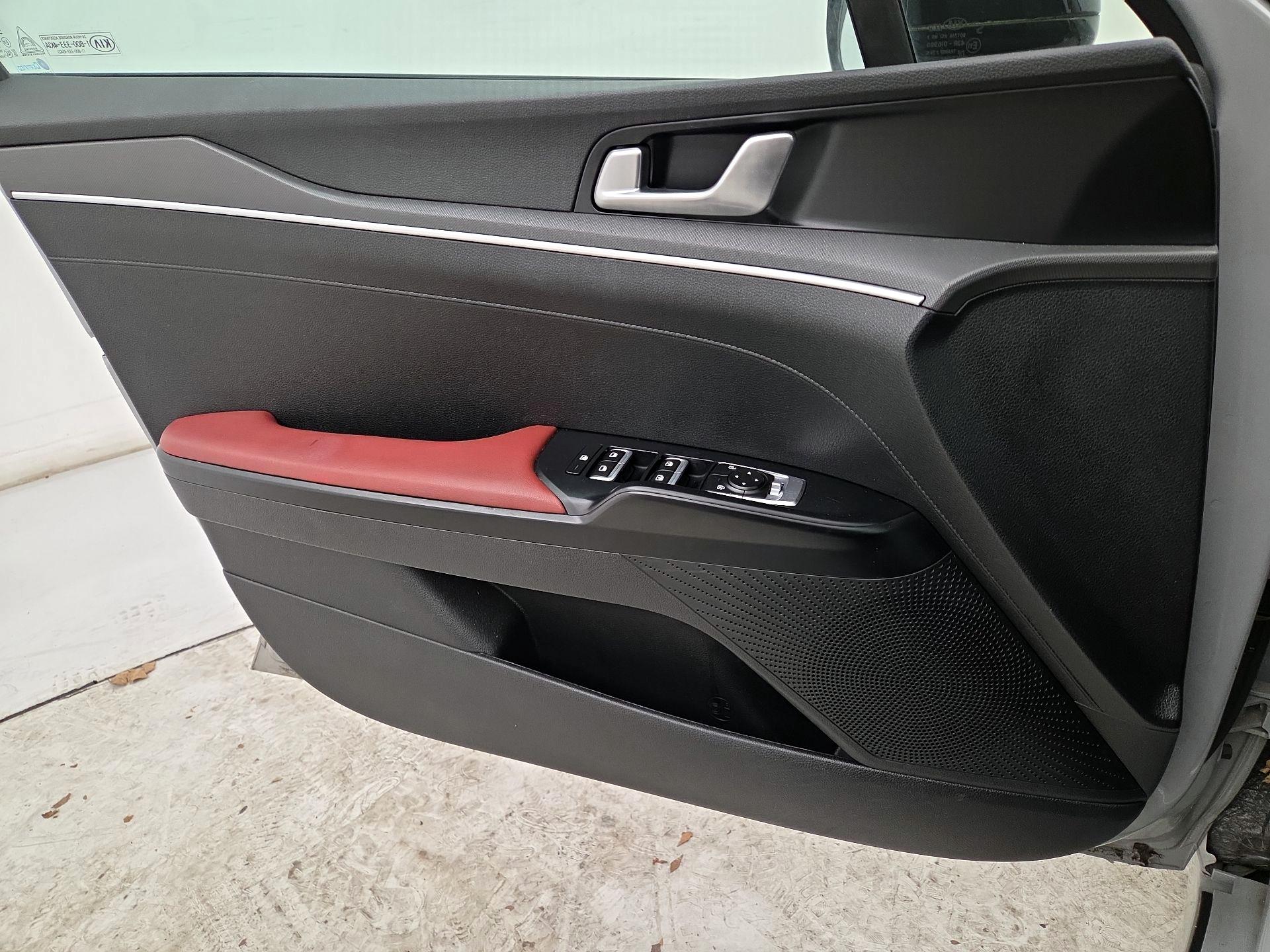 Thumbnail: 2021 Kia K5 - 12