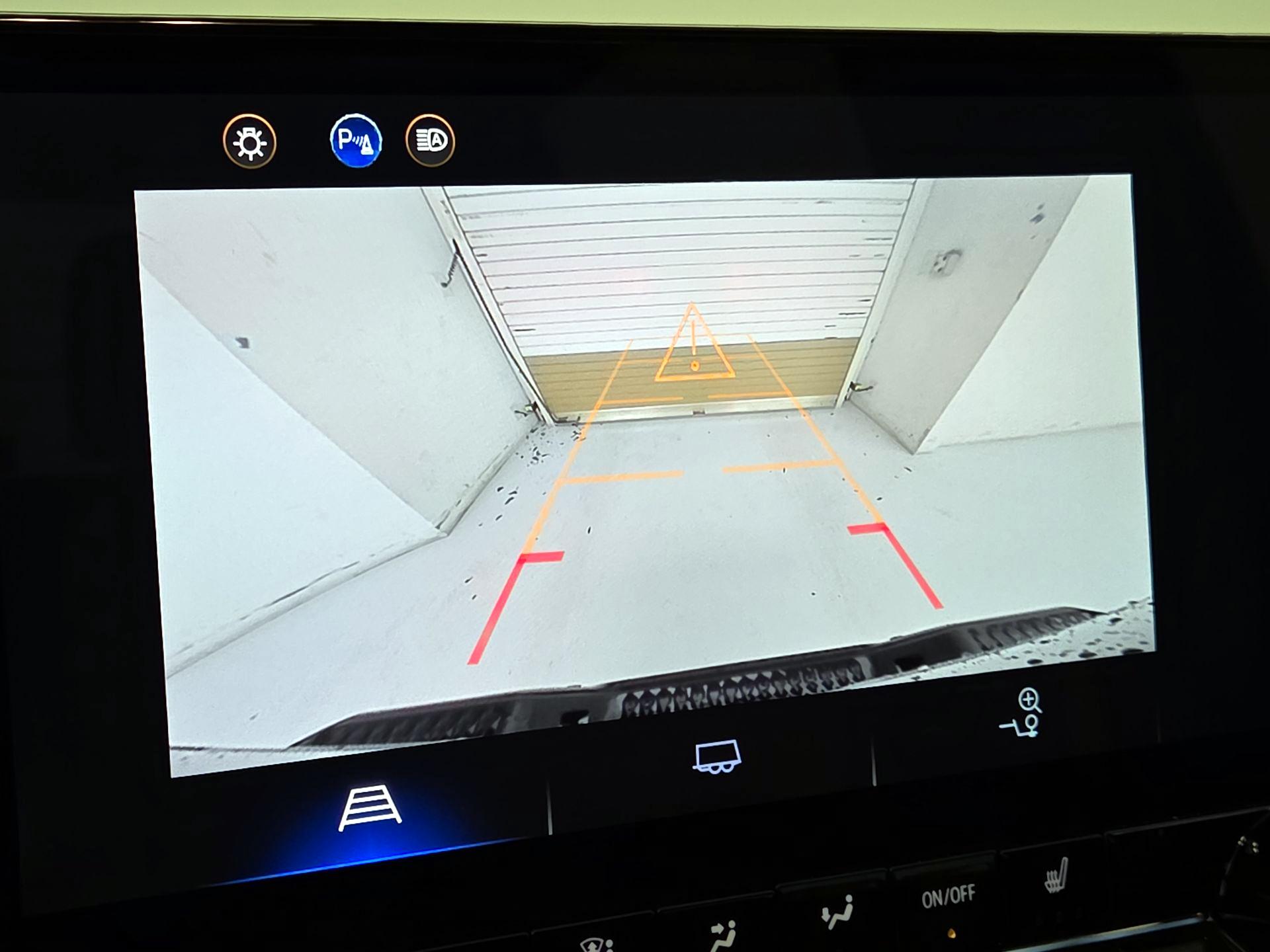 Thumbnail: 2024 Chevrolet Colorado - 13