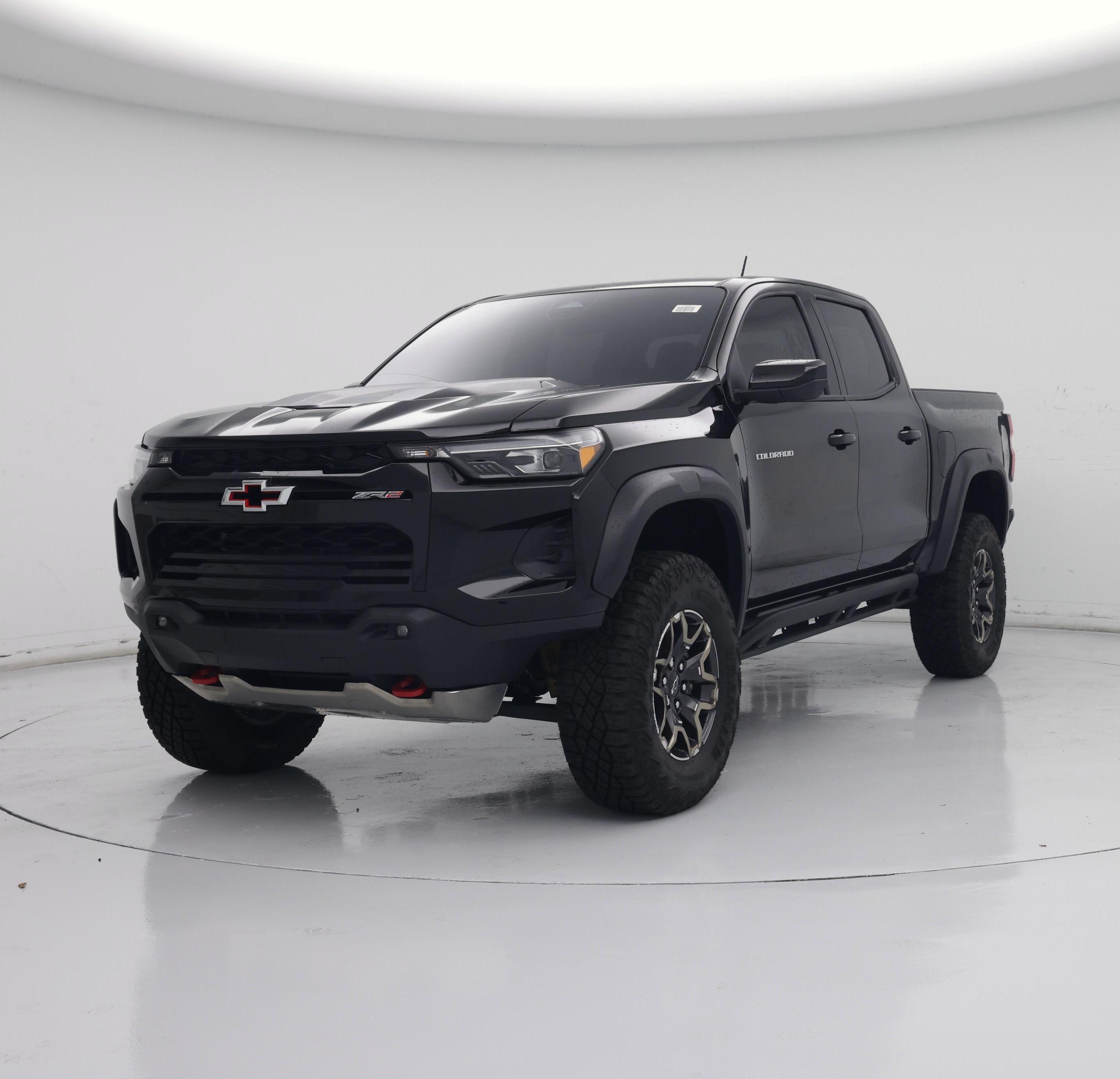 Thumbnail: 2024 Chevrolet Colorado - 4