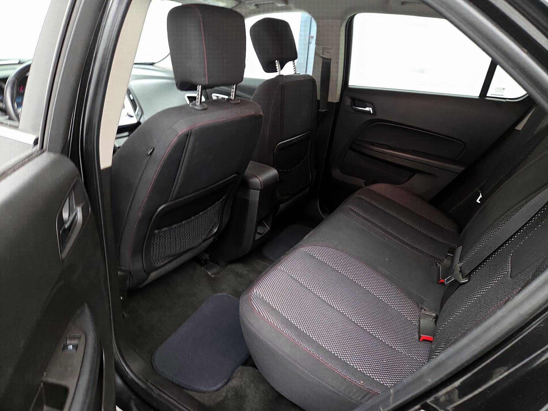 Thumbnail: 2015 Chevrolet Equinox - 17