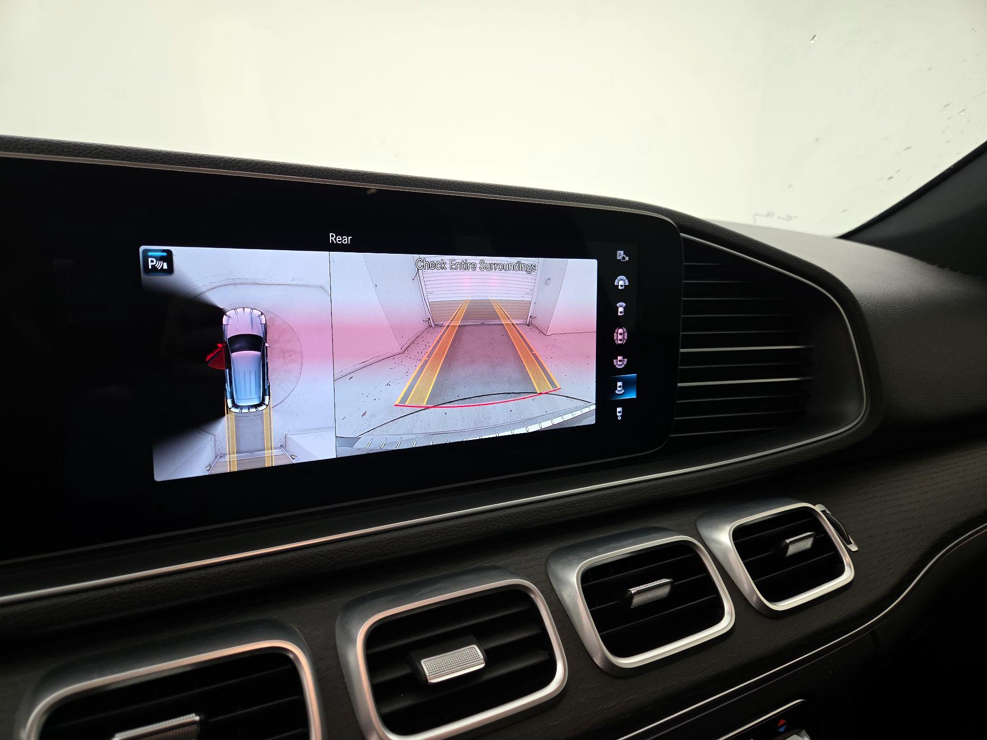 Thumbnail: 2023 Mercedes-Benz GLE - 14