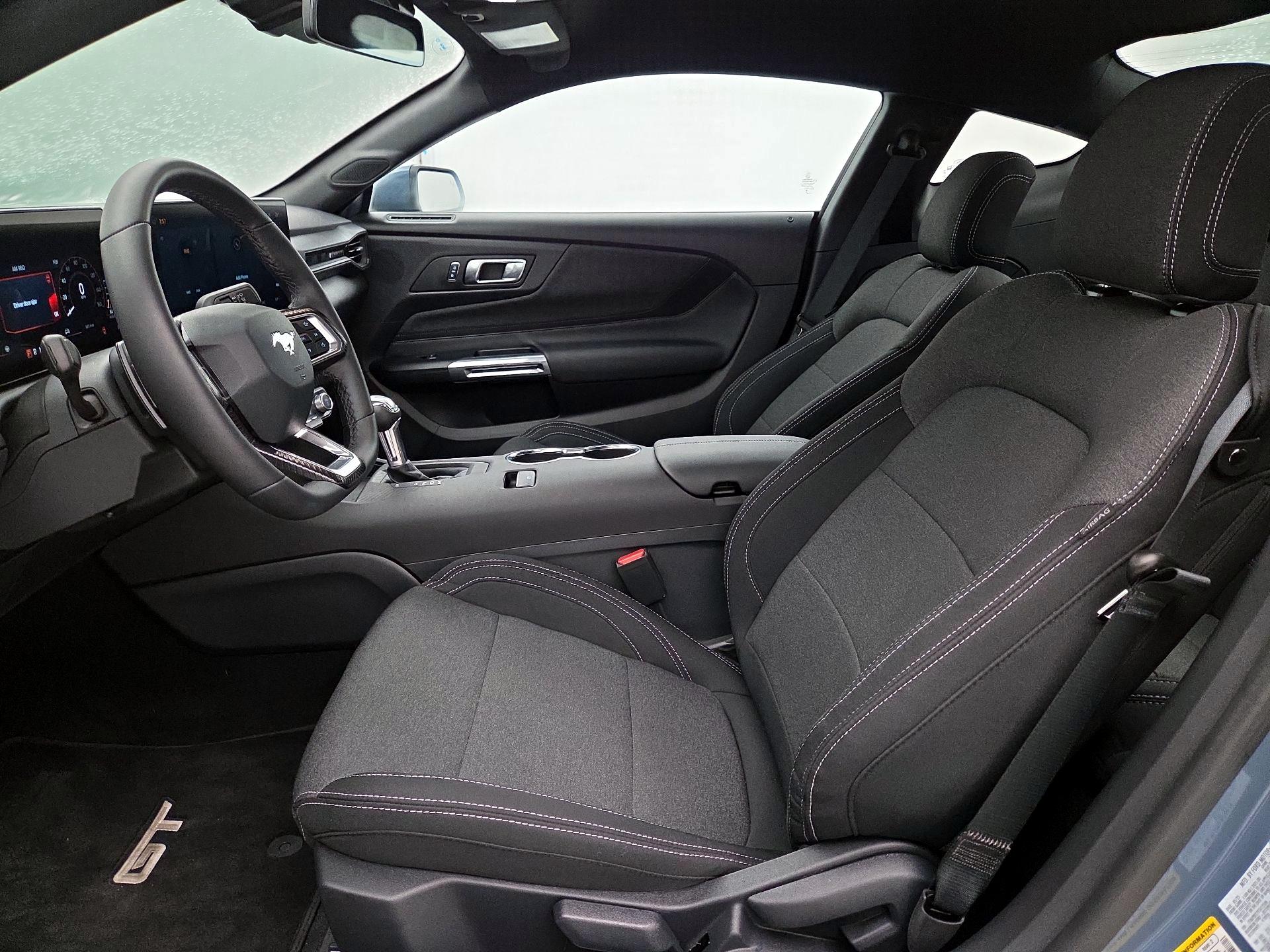 Thumbnail: 2025 Ford Mustang - 11